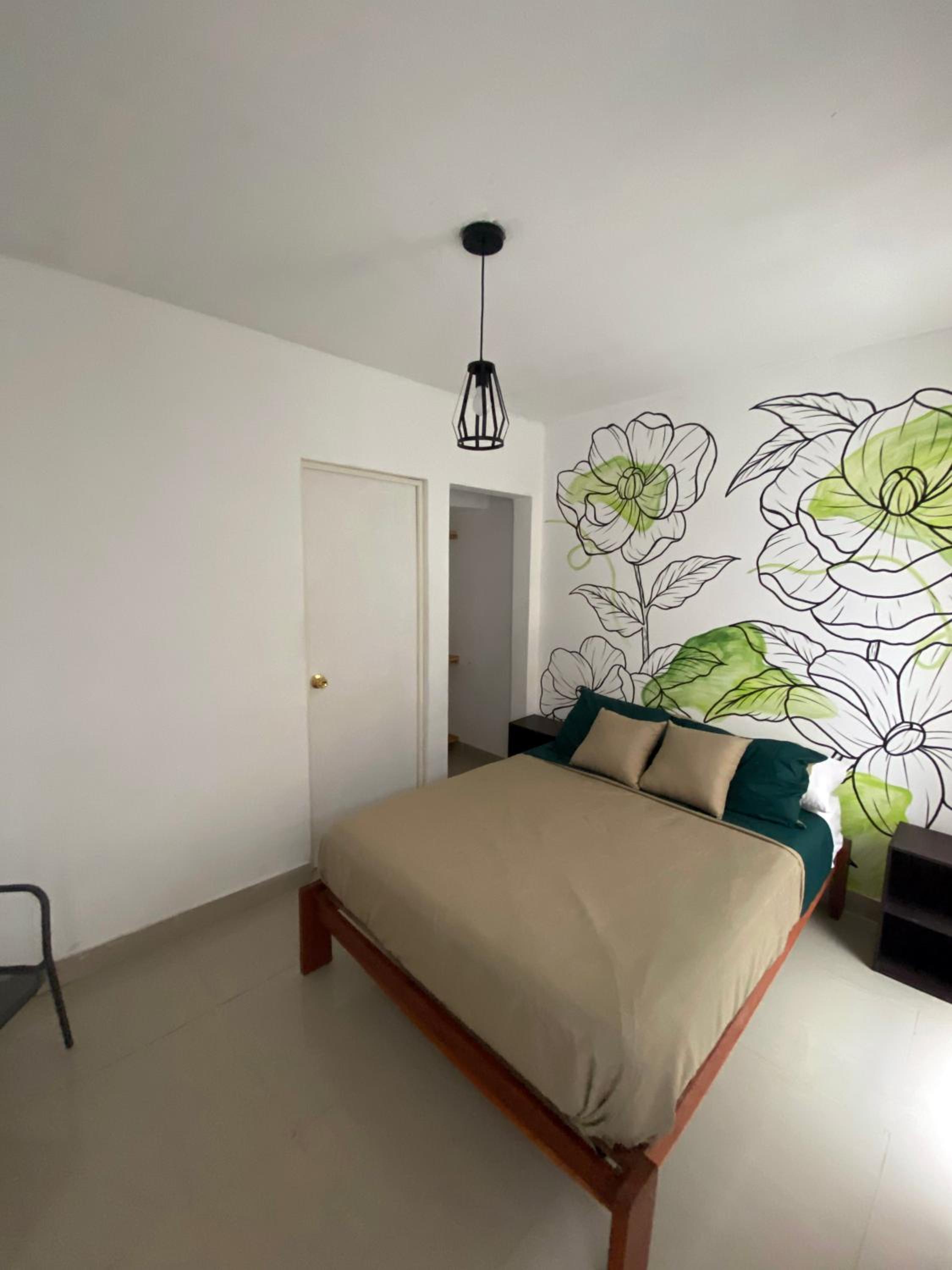Budget Double Room photo 3