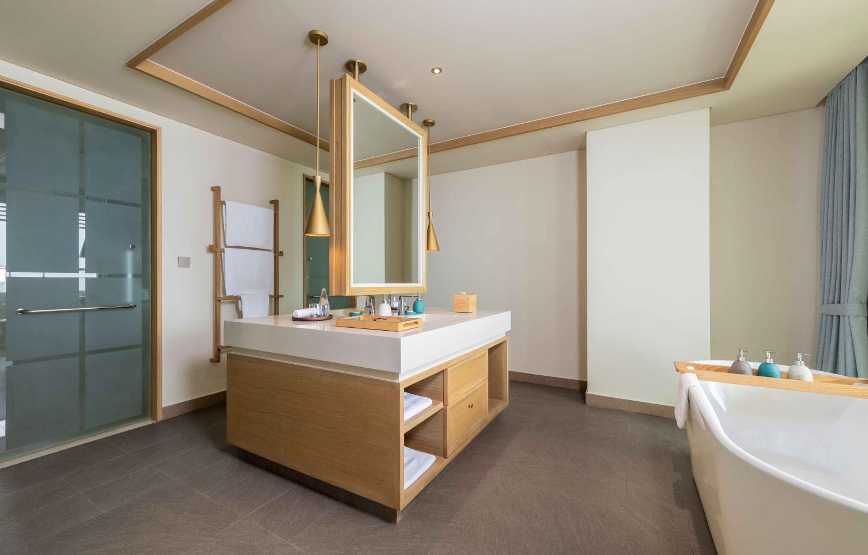Ocean View King Suite with Balcony - Spa Inclusive - Photo 3