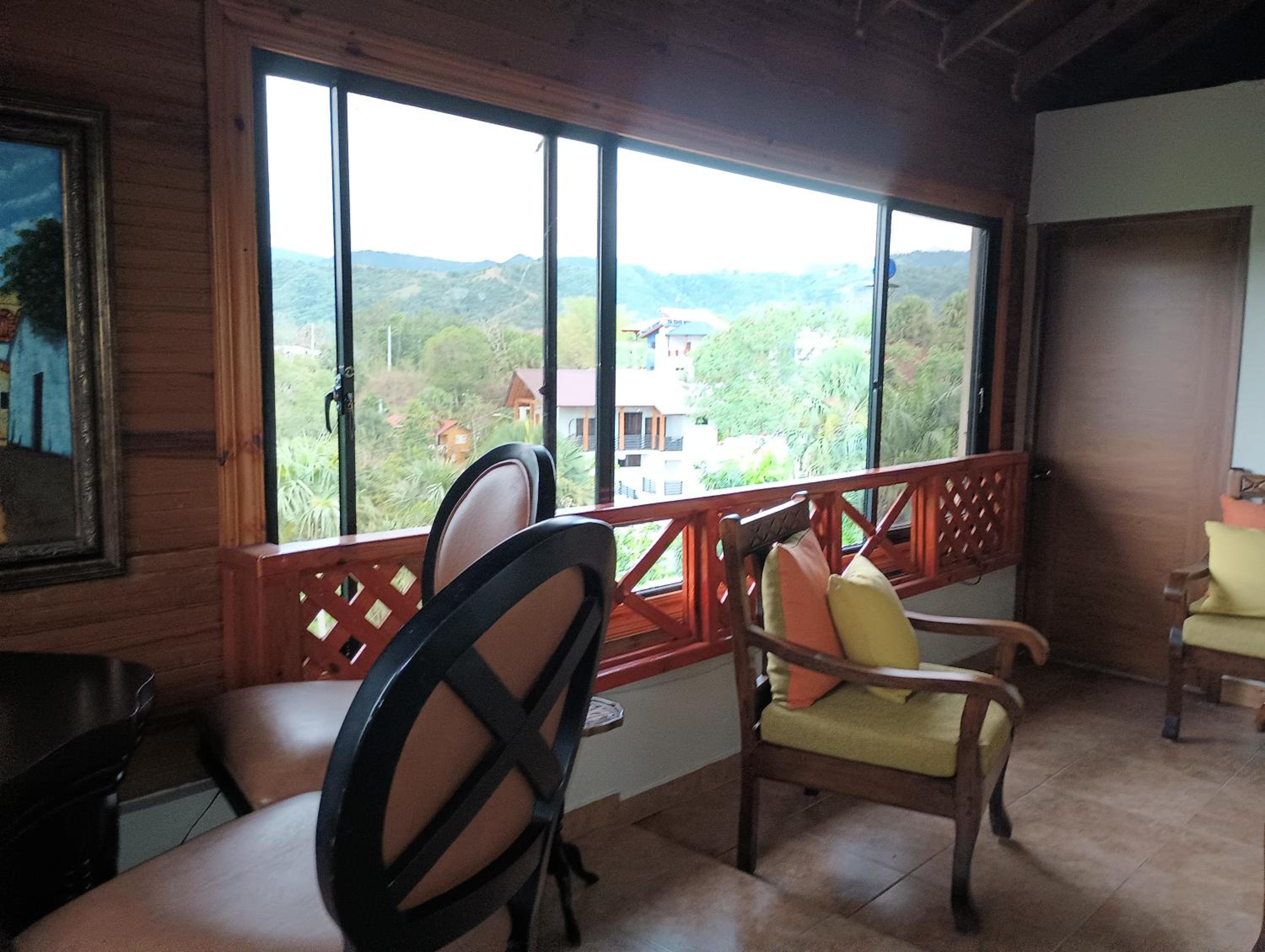 Villa photo 2