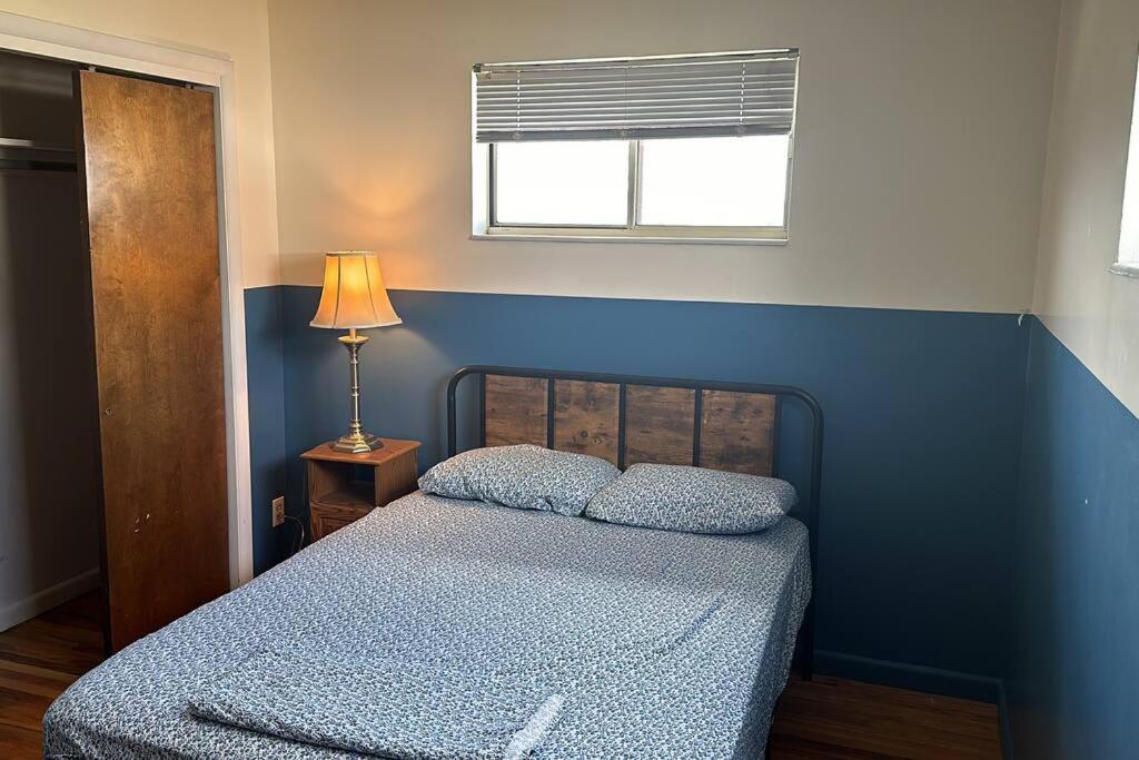 Two-Bedroom House photo 3
