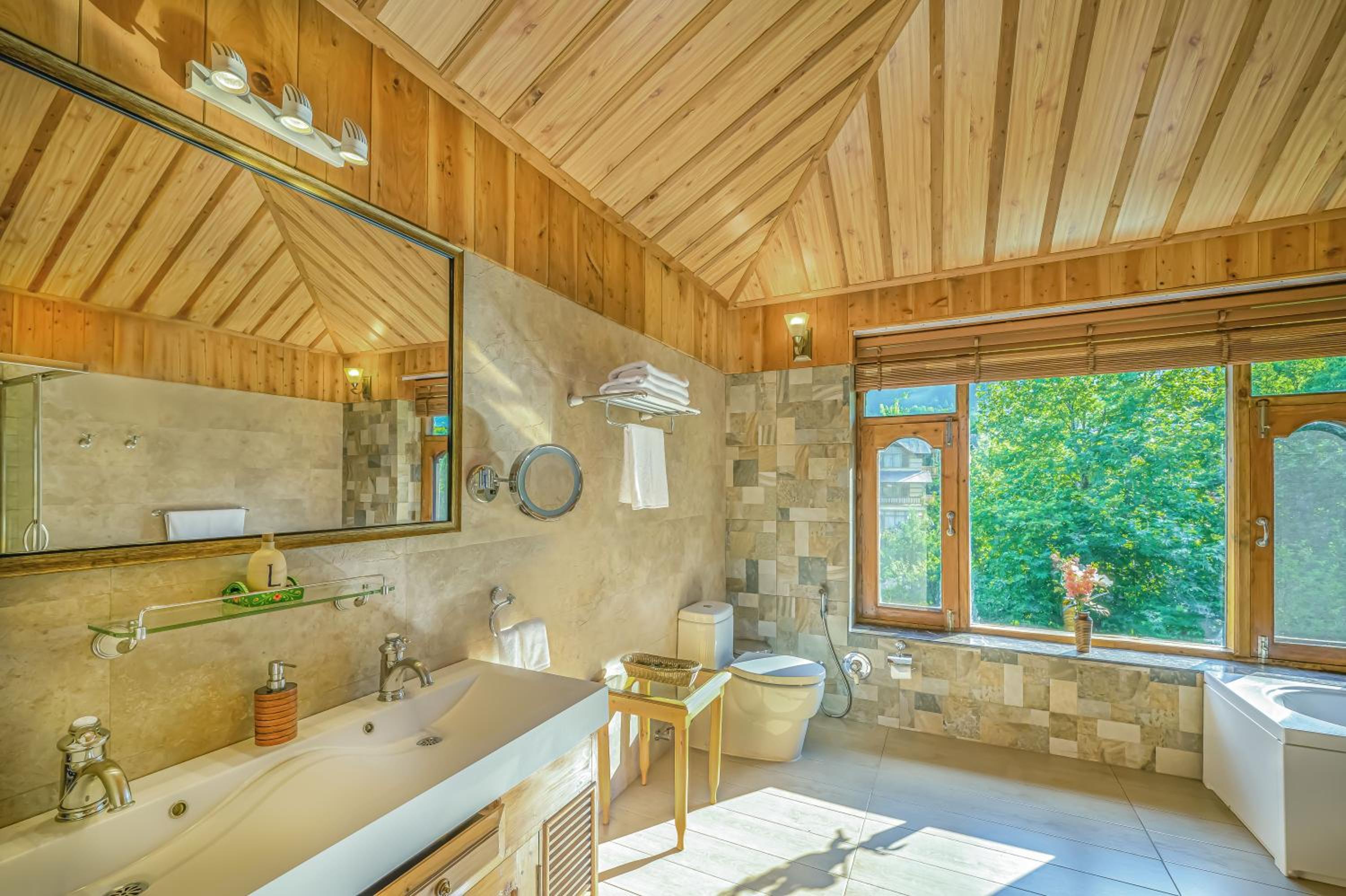 Himalayan Suite Himalayan Suite