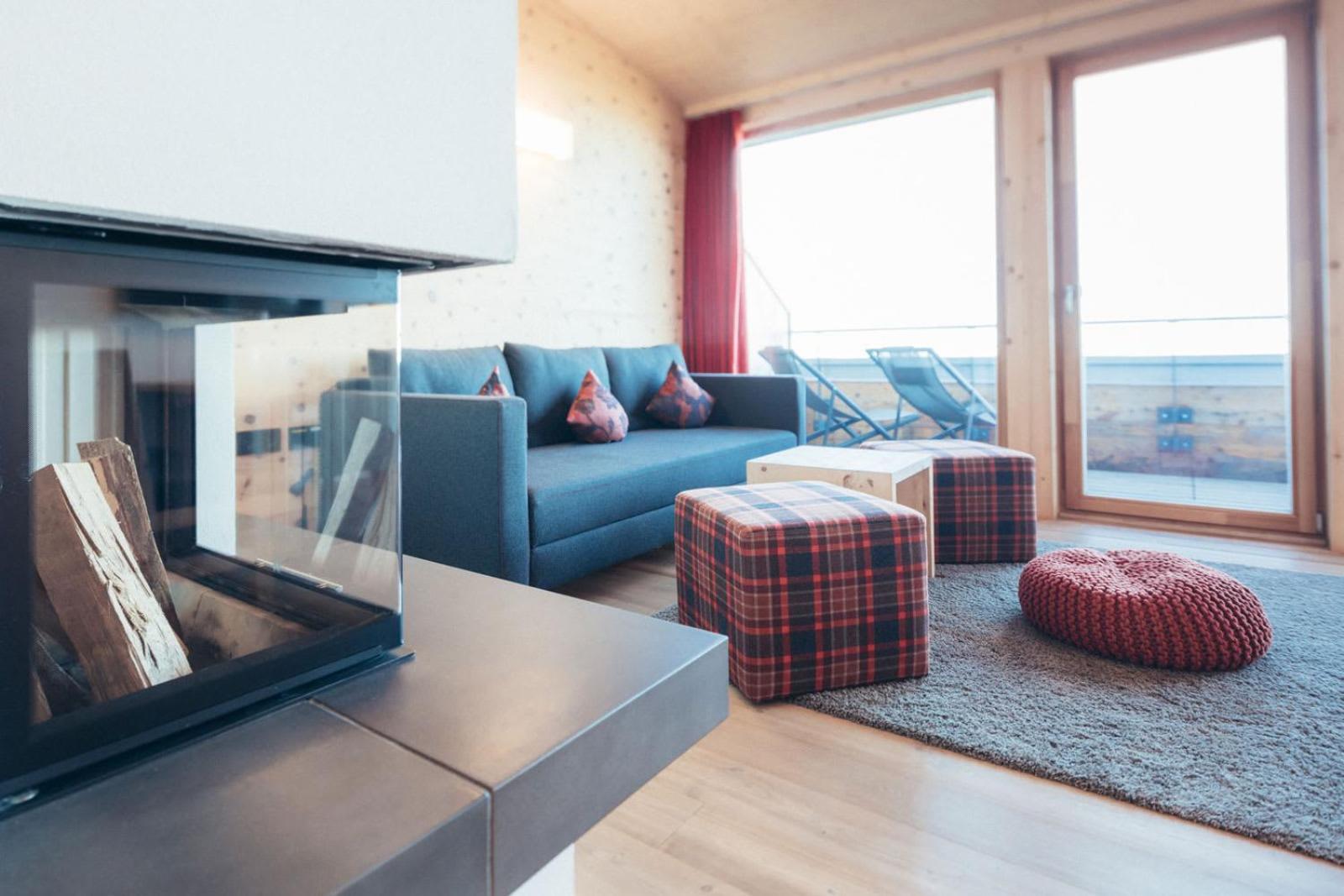 Two-Bedroom Deluxe Apartment with Garden View photo 1