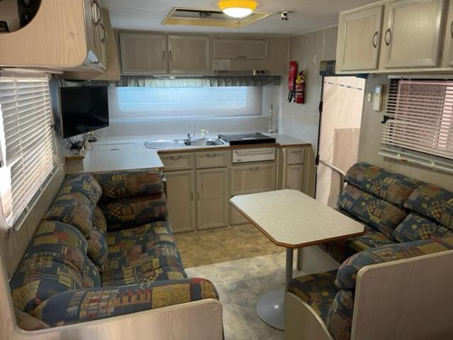Caravan photo 2