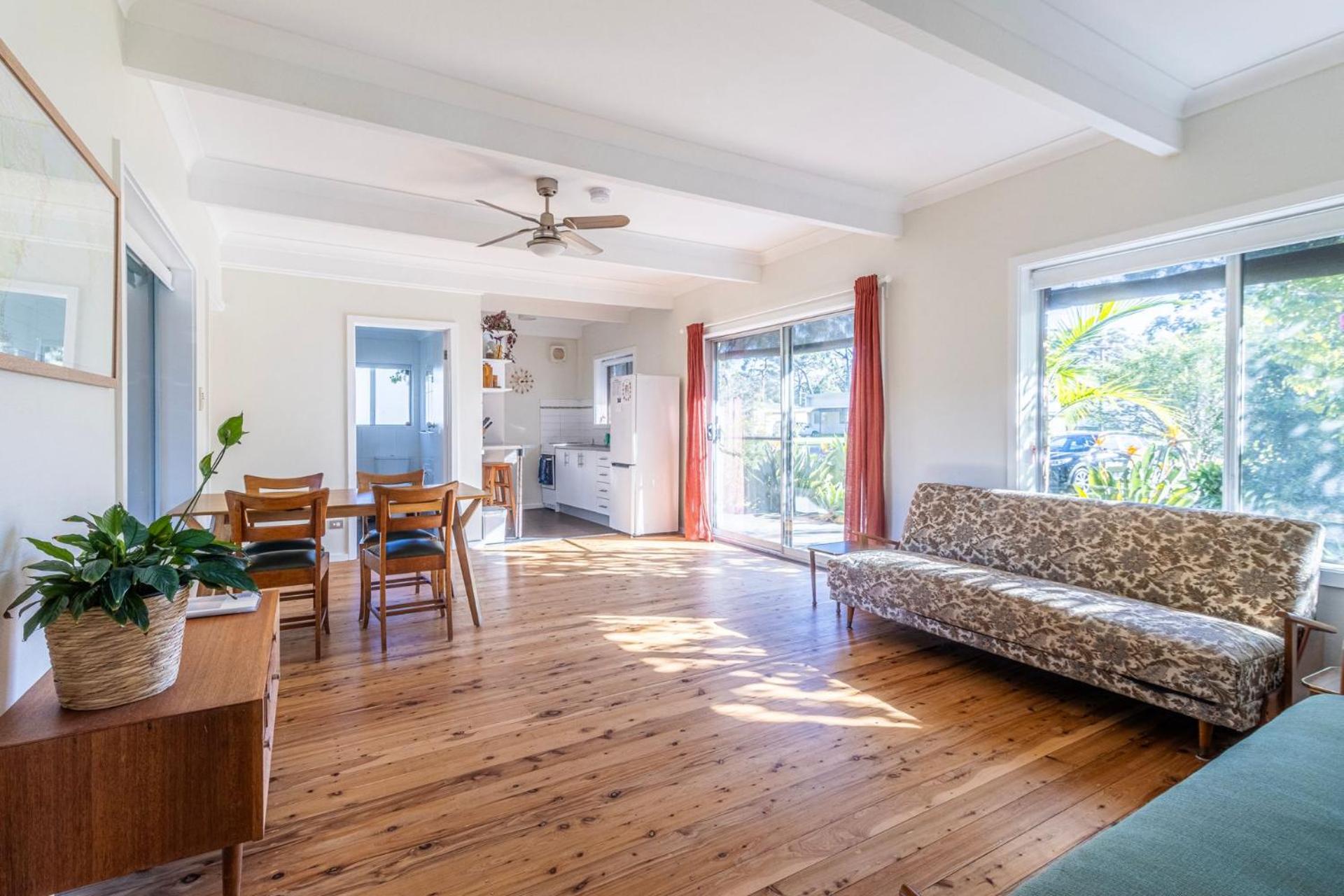 Three-Bedroom House photo 2
