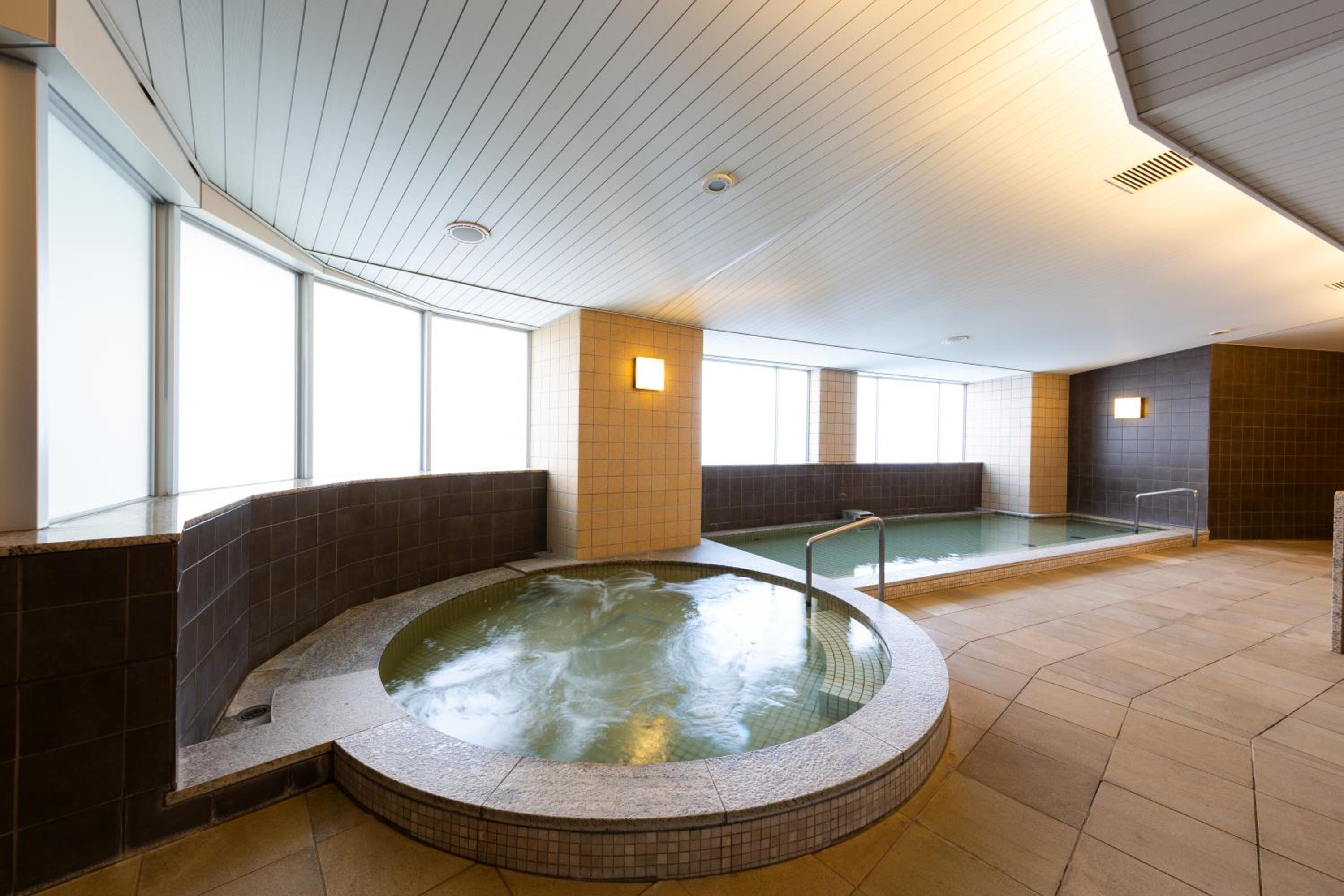 Hearth Harmony Room 2 Beds With Spa Access - Non-Smoking