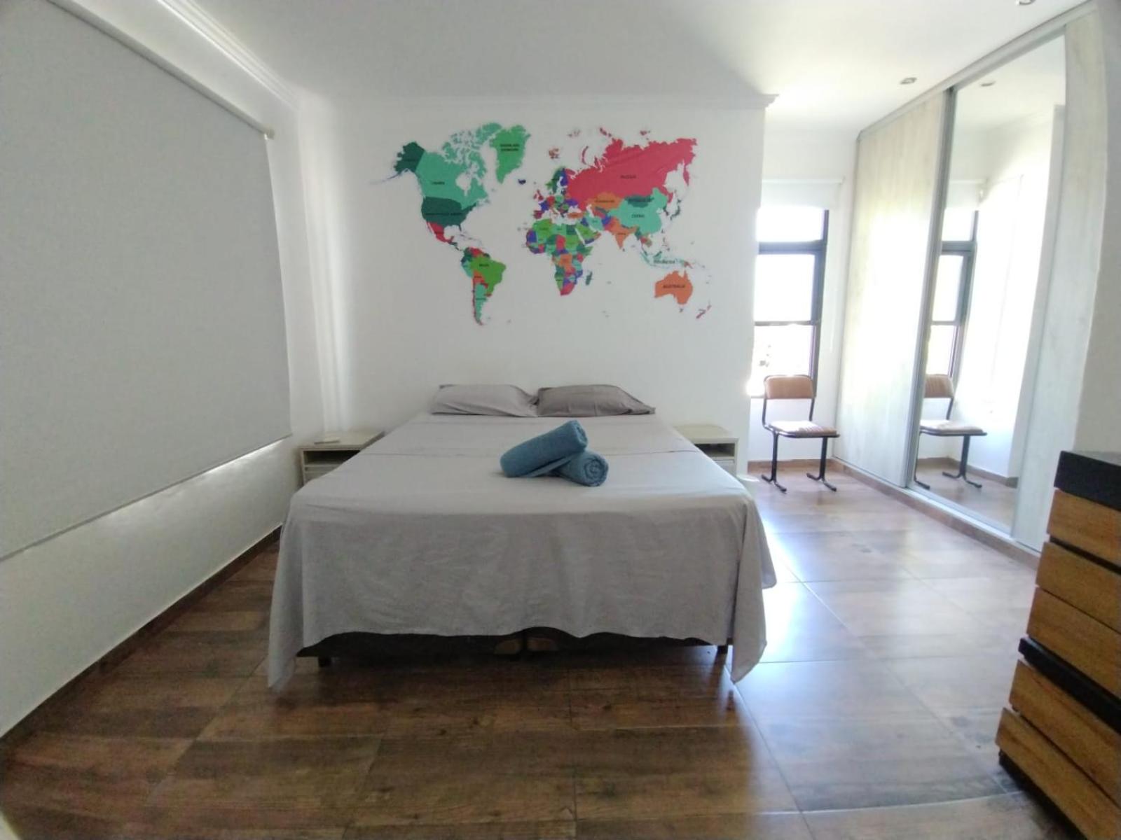 Three-Bedroom House photo 2