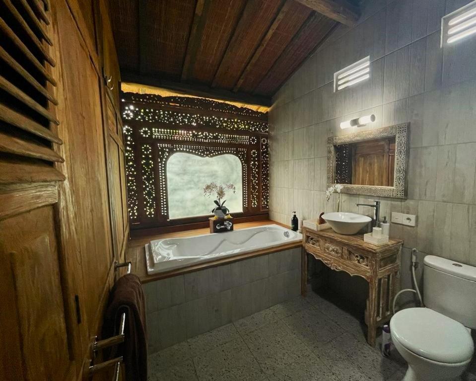 One-Bedroom Villa - Photo 22