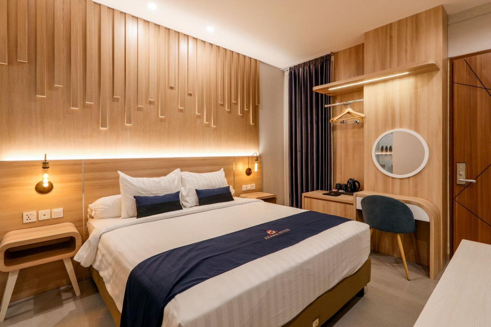 Queen Room