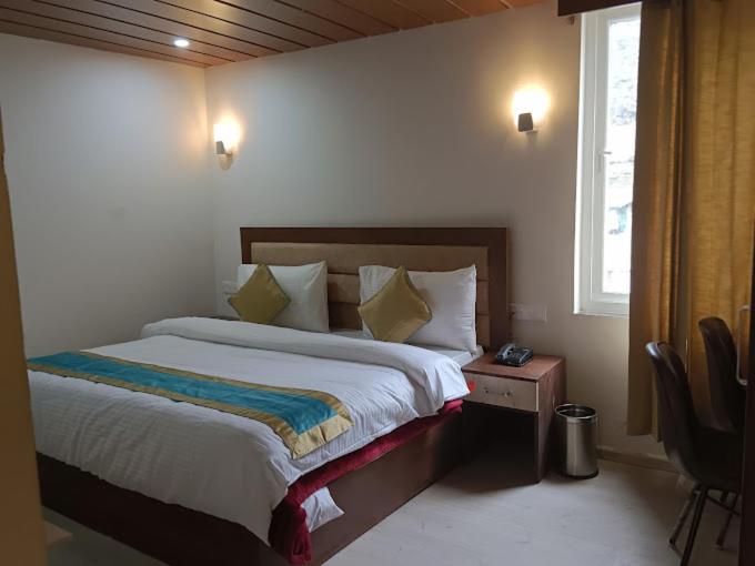 Deluxe Double Room photo 2