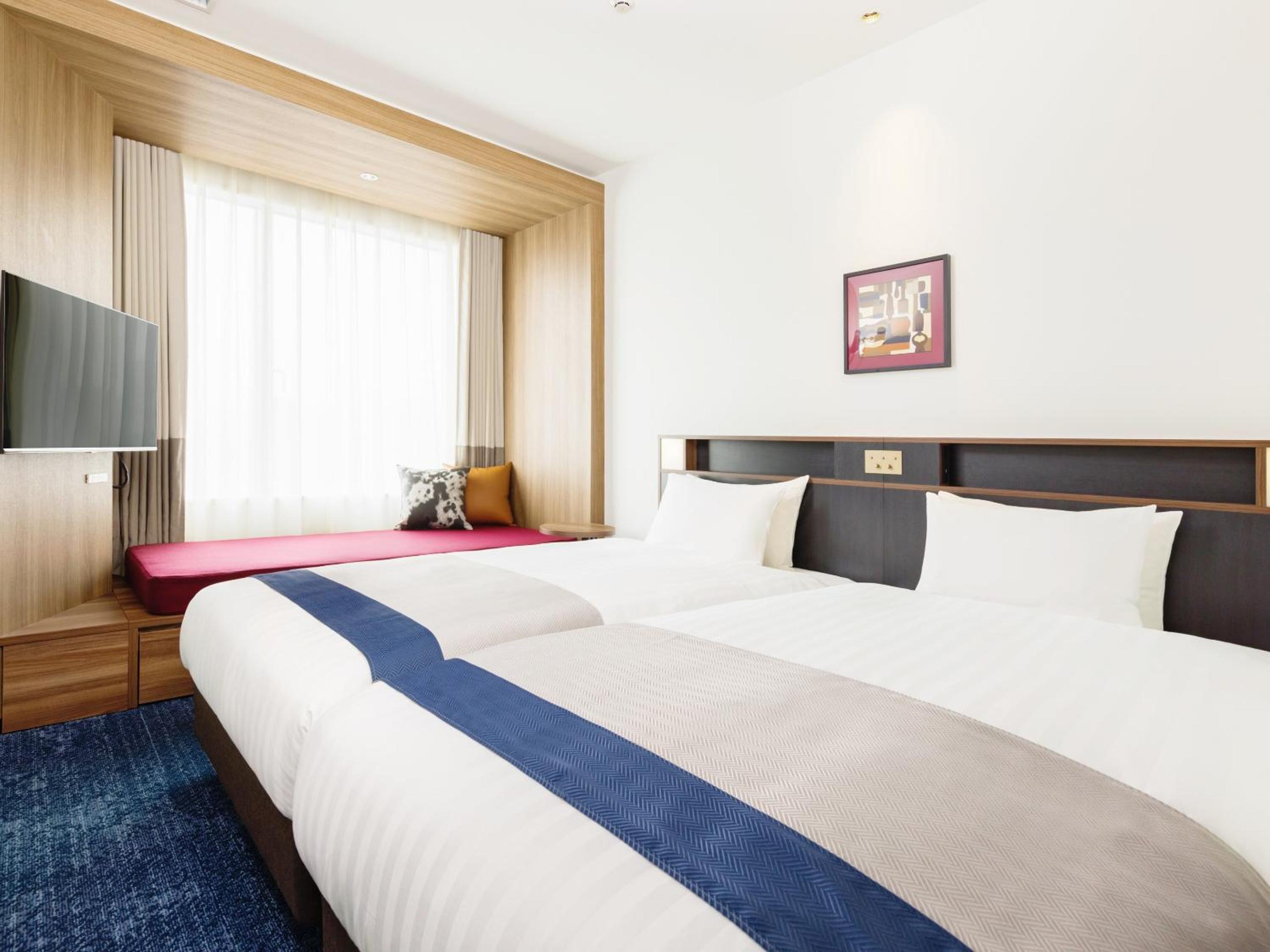 Superior Twin Room