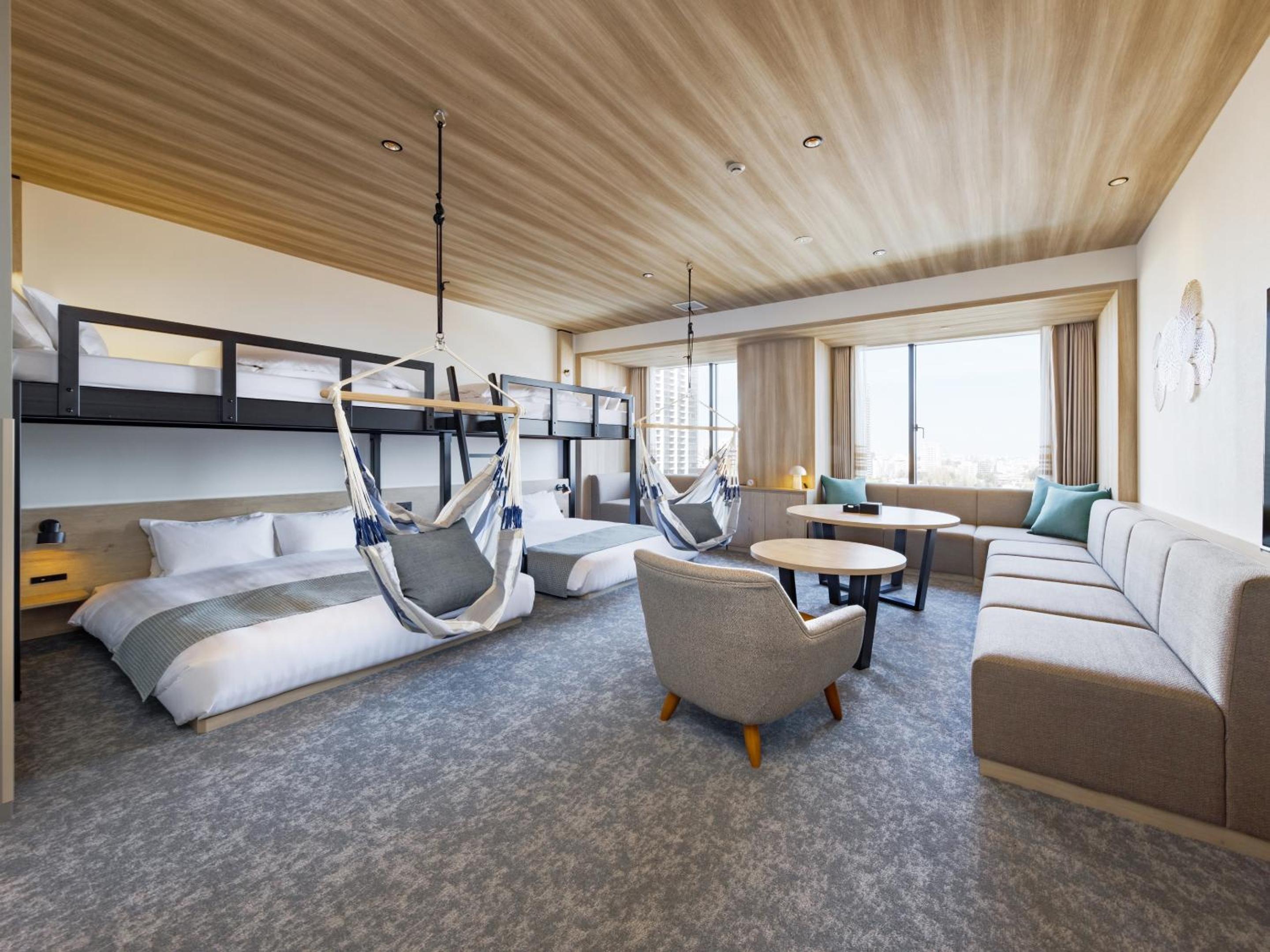 Deluxe Suite