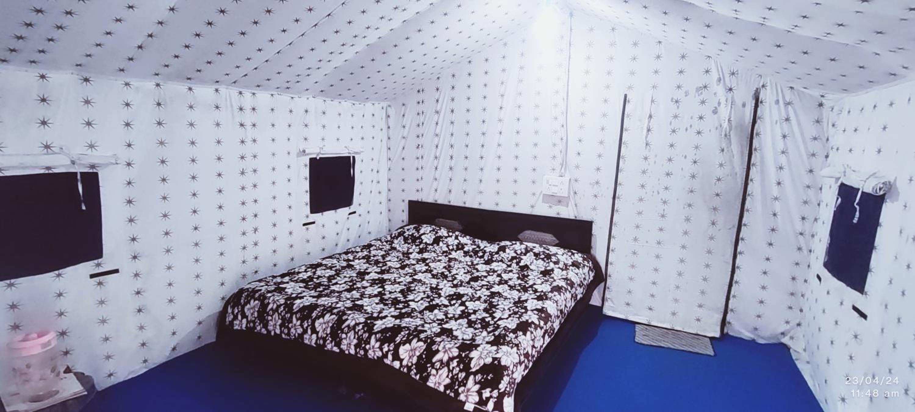 Tent photo 3