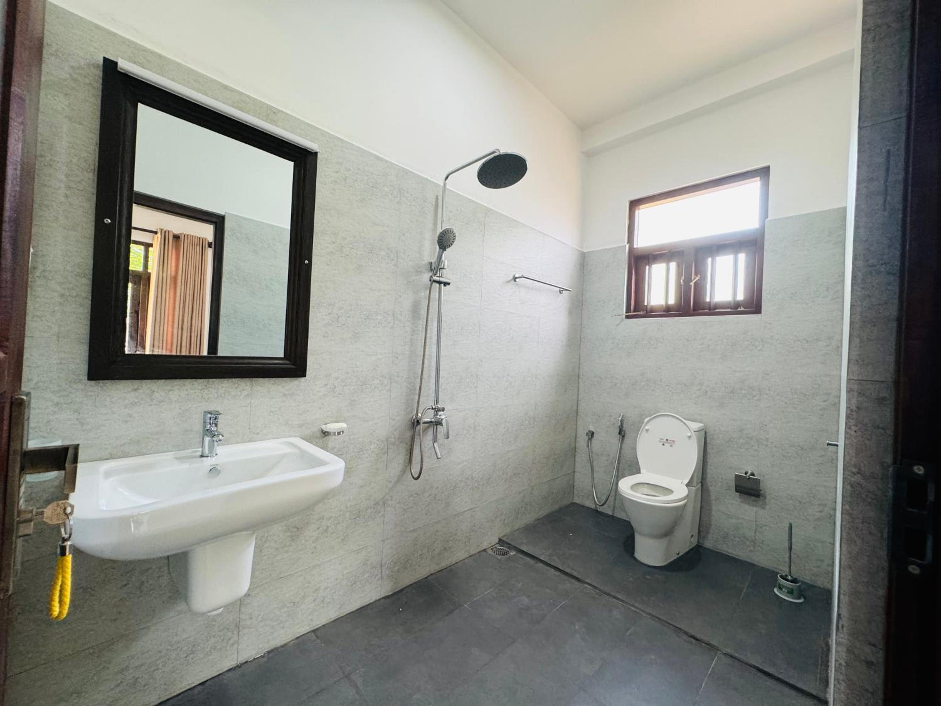 Three-Bedroom Villa photo 2