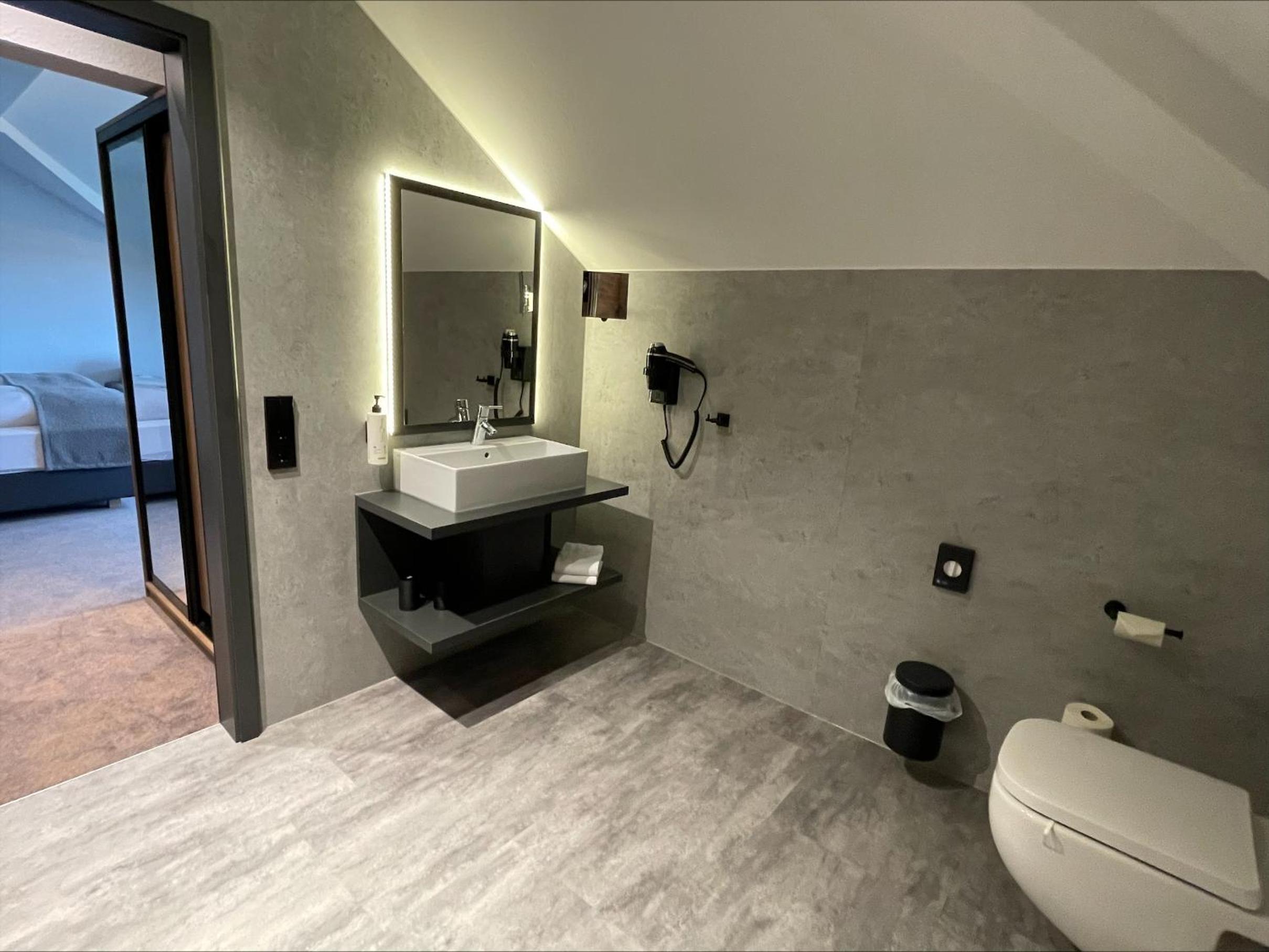 Deluxe Double Room - Photo 5