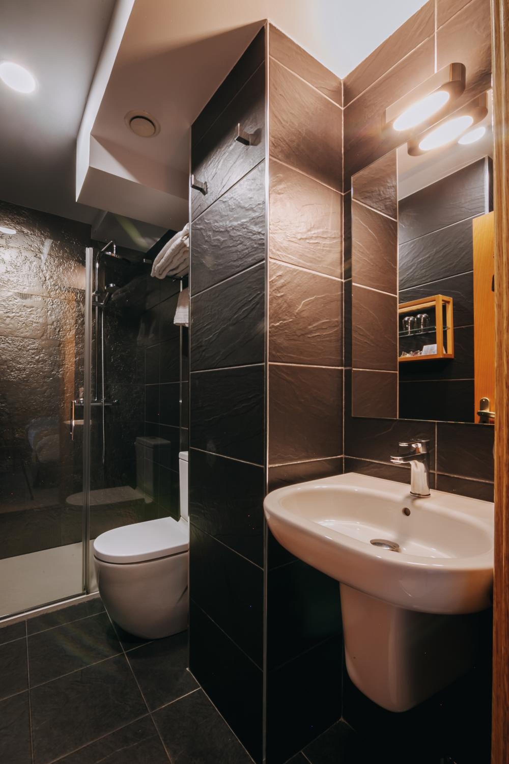 Double or Twin Room photo 2