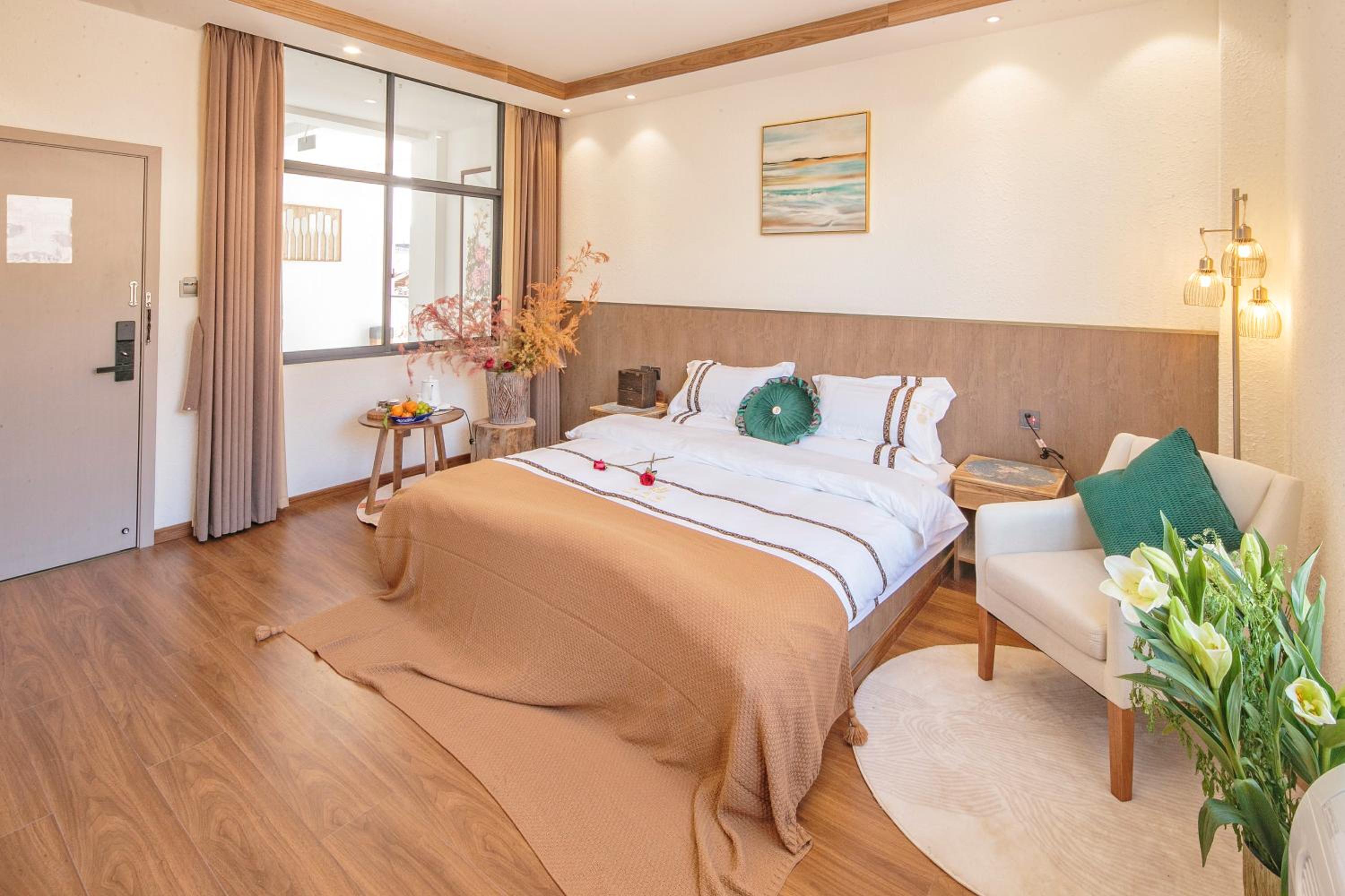 Sunshine King Room photo 1