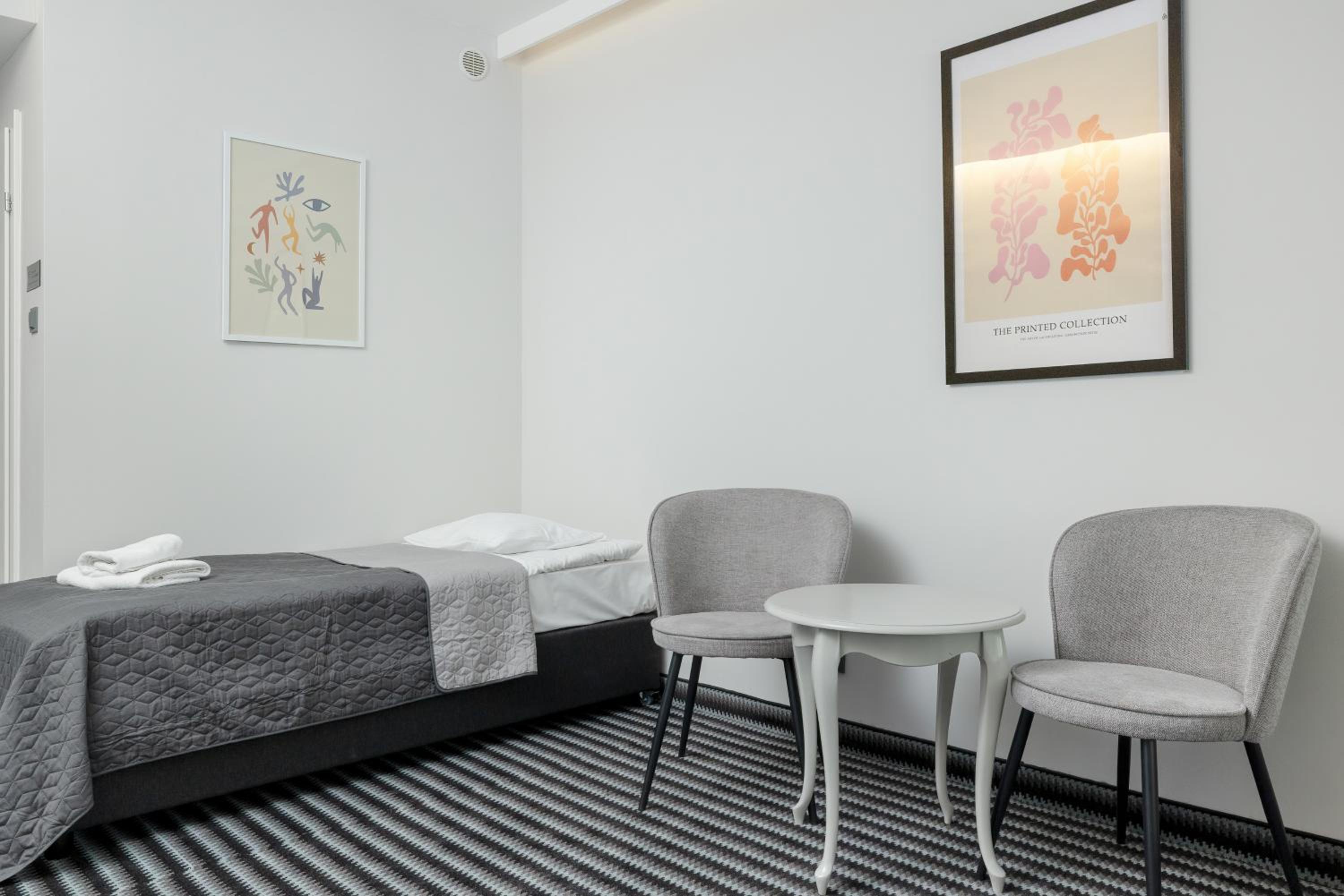 Double Room with Extra Bed - Photo 4