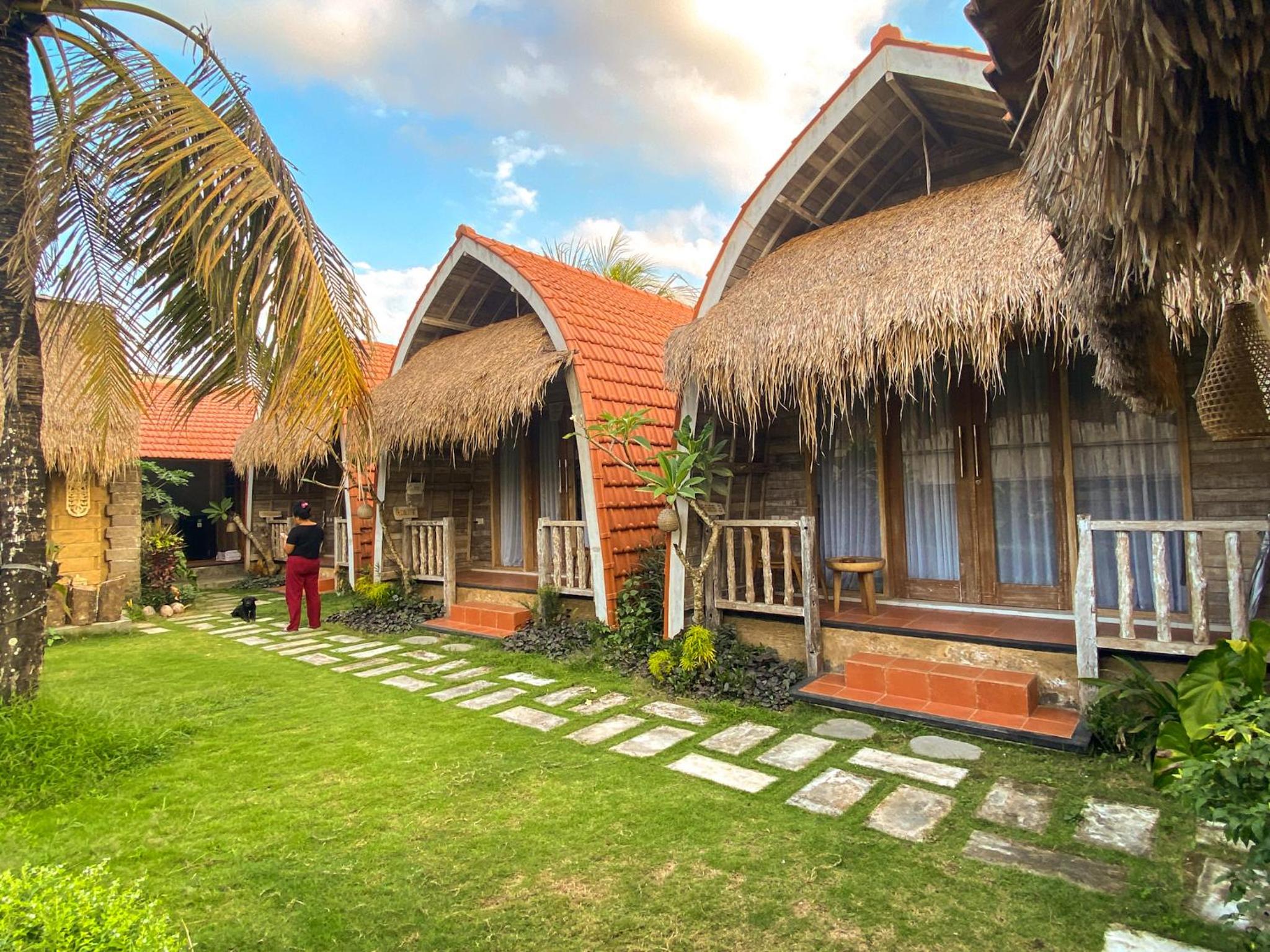 Bungalow with Patio photo 2