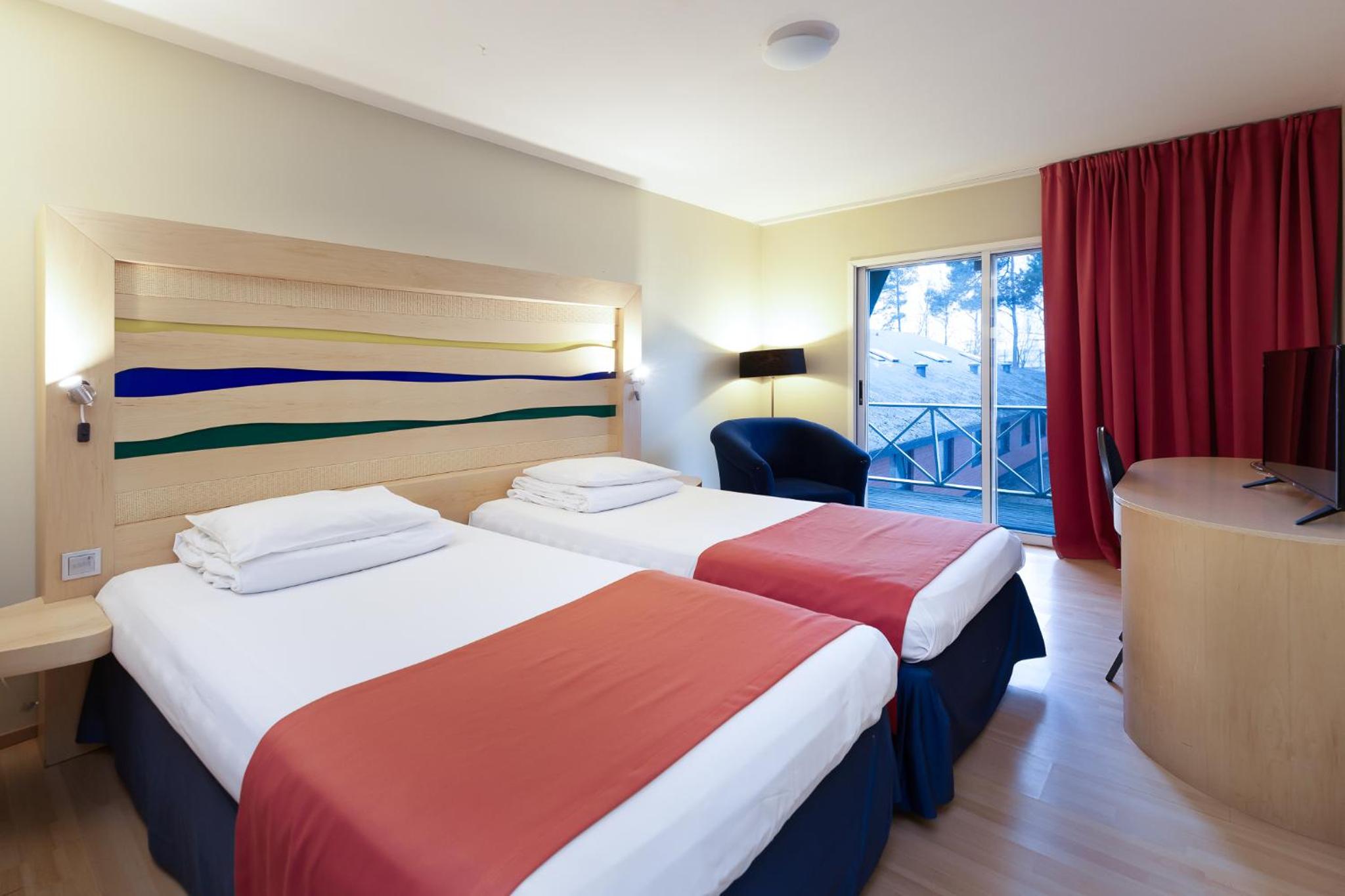 Standard Double or Twin Room with Balcony - Photo 1