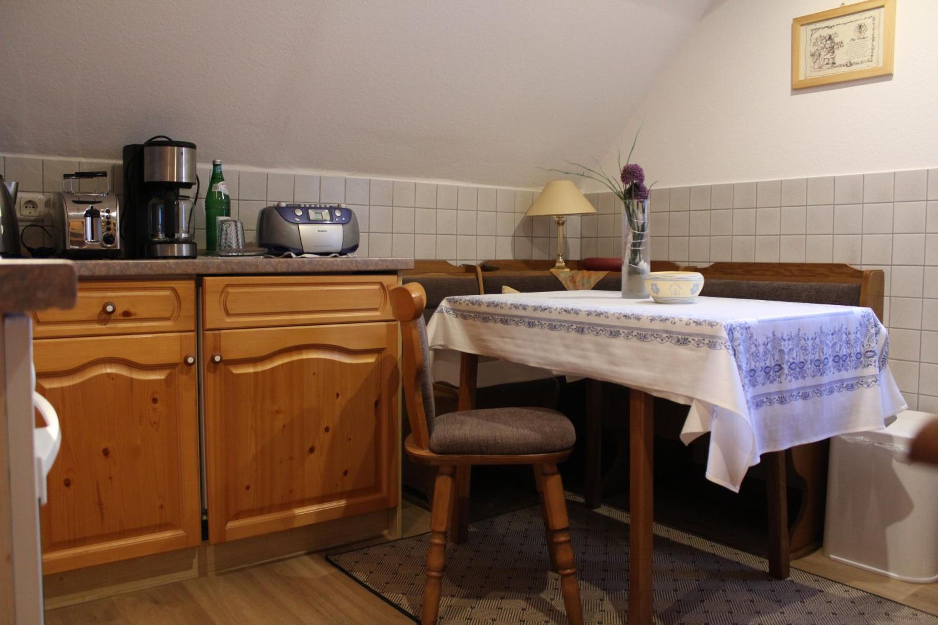 One-Bedroom Apartment with Mountain View photo 3