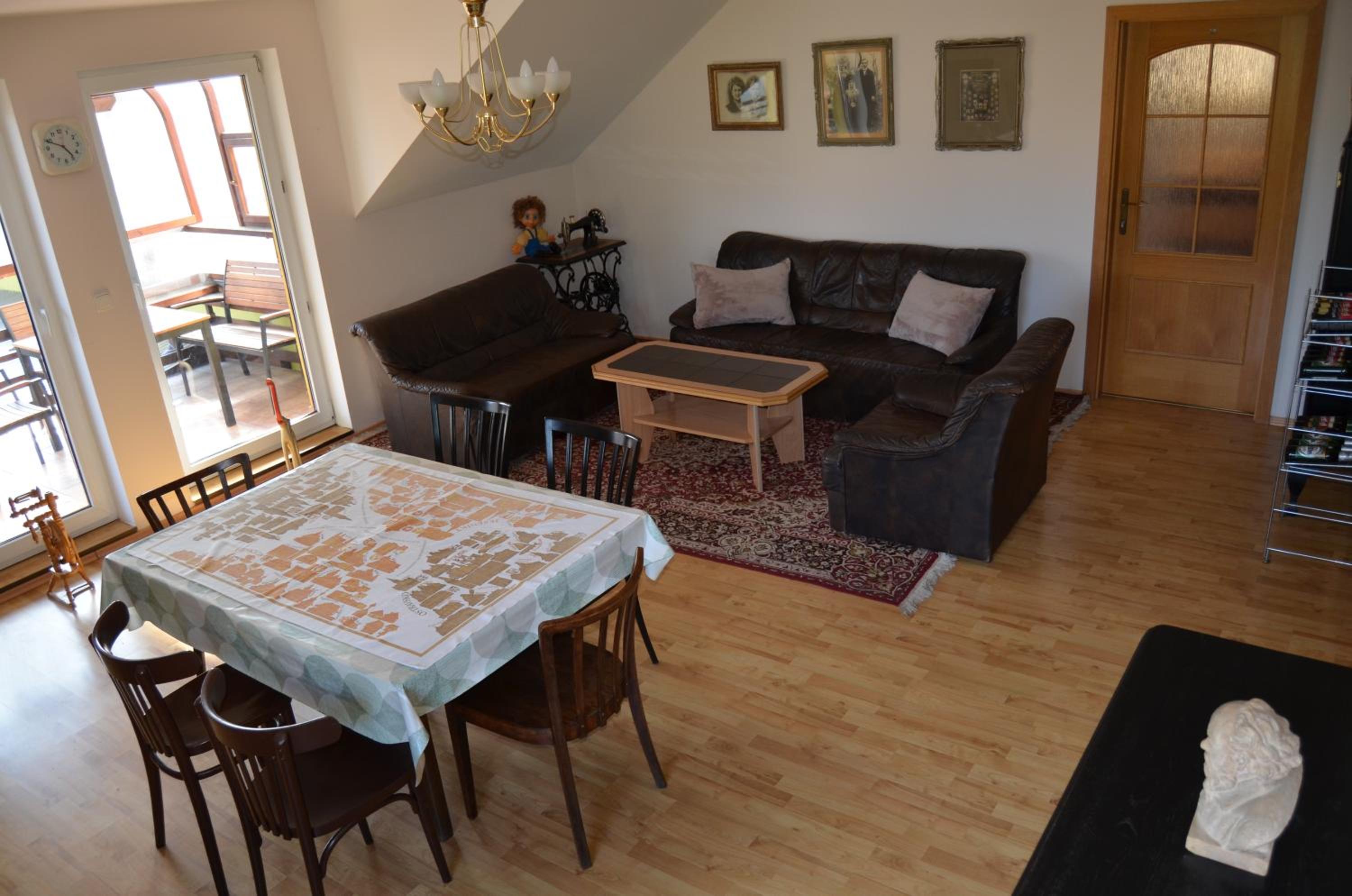 Family Room photo 1