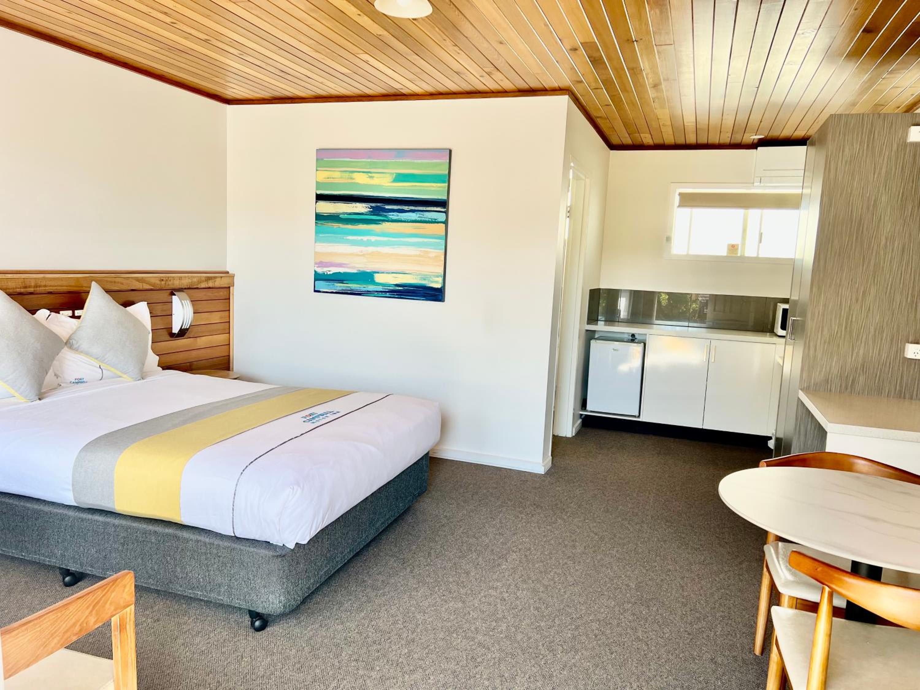 Double Room - Photo 5