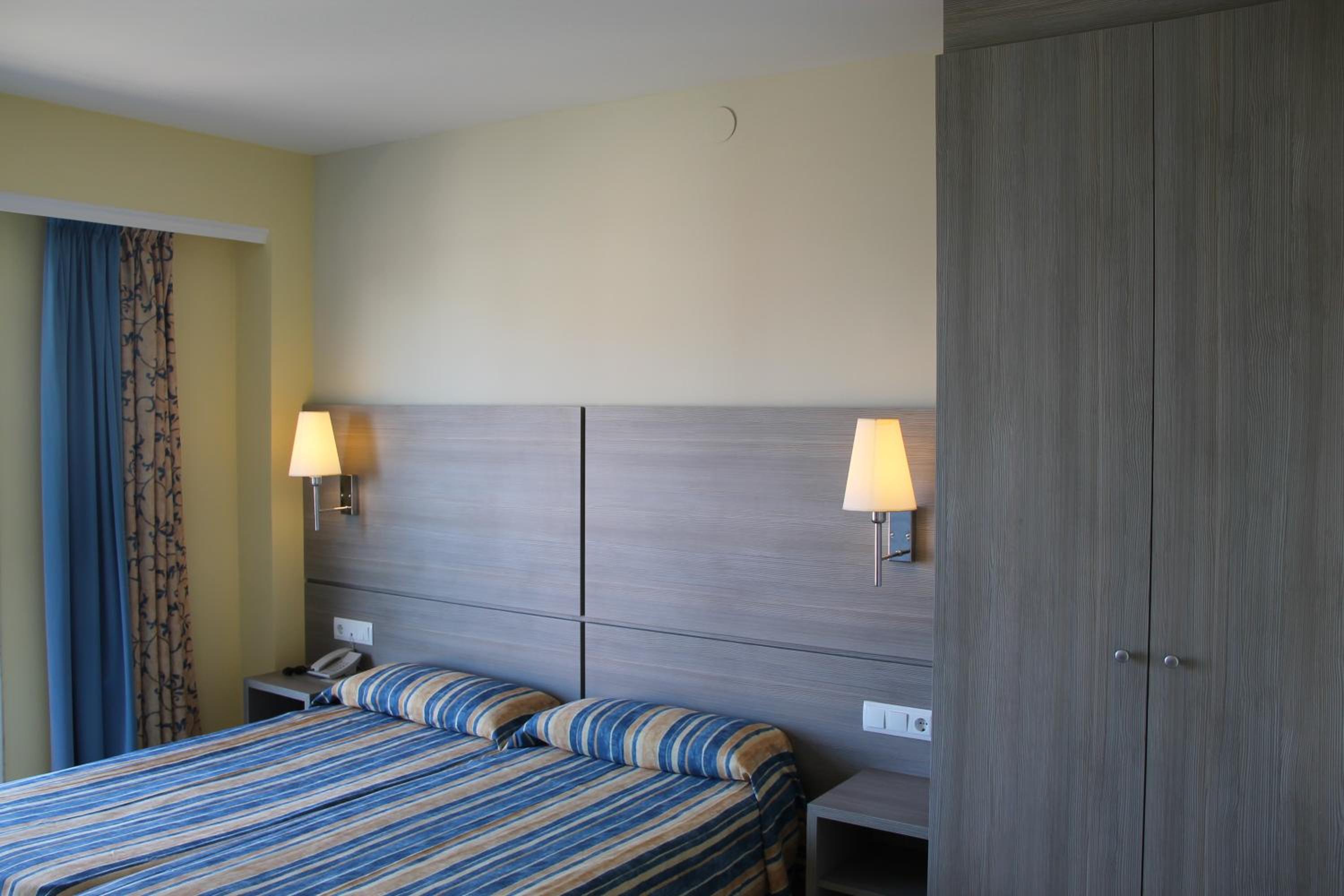 Premium Double with air conditioning  photo 2