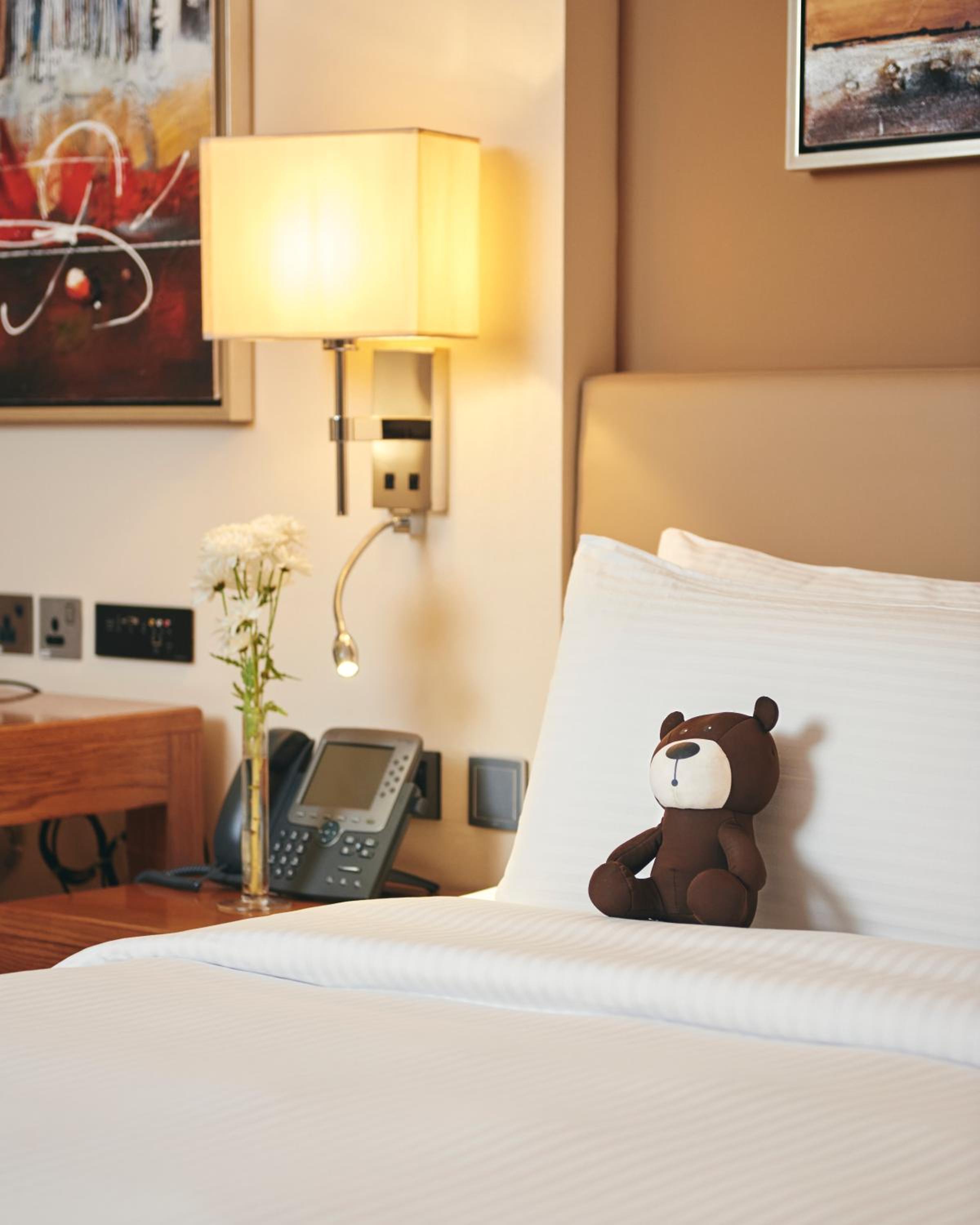 Classic King Room - Lounge Access - Photo 1