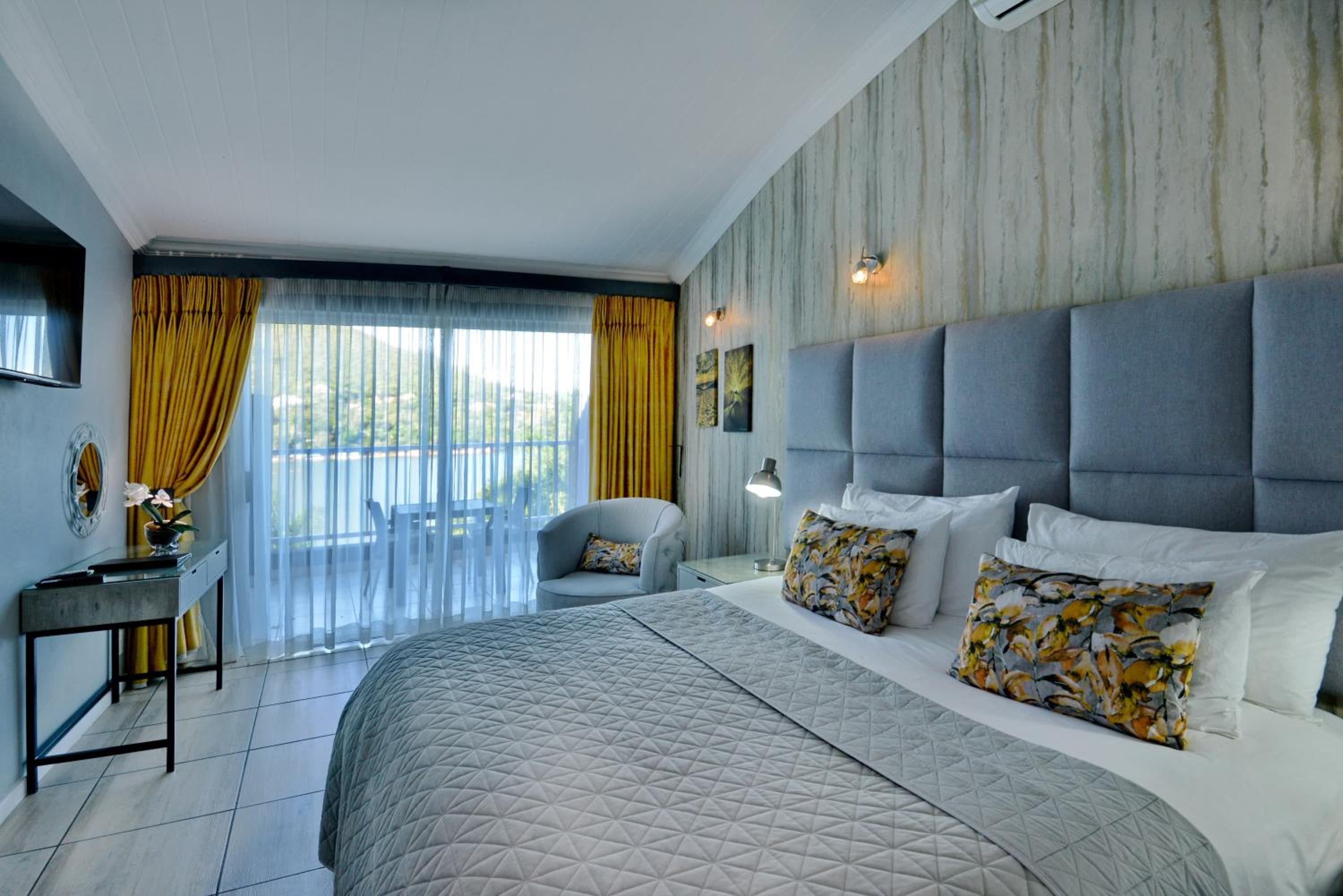  Double Room - Photo 11