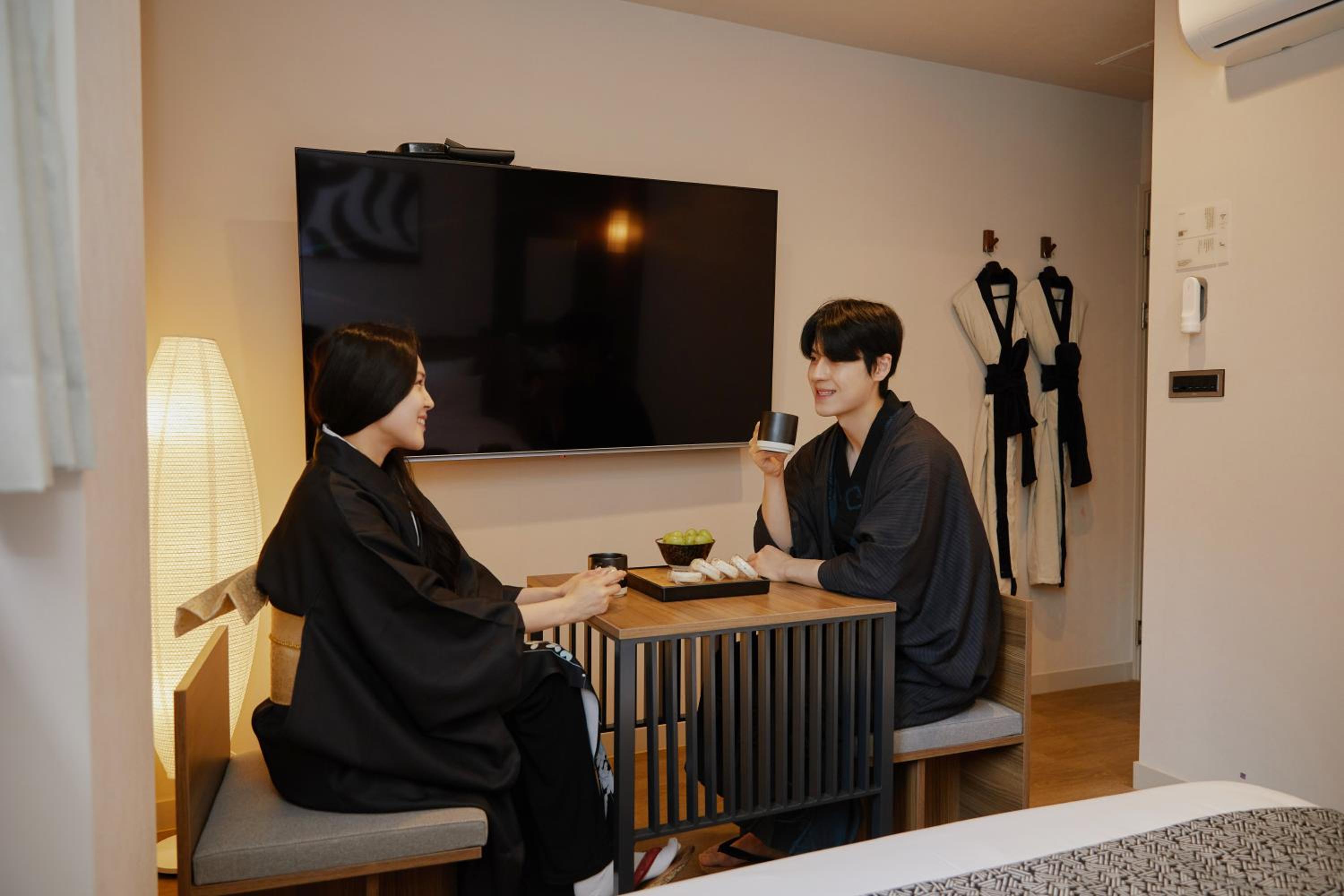 Standard Double Room - Photo 2