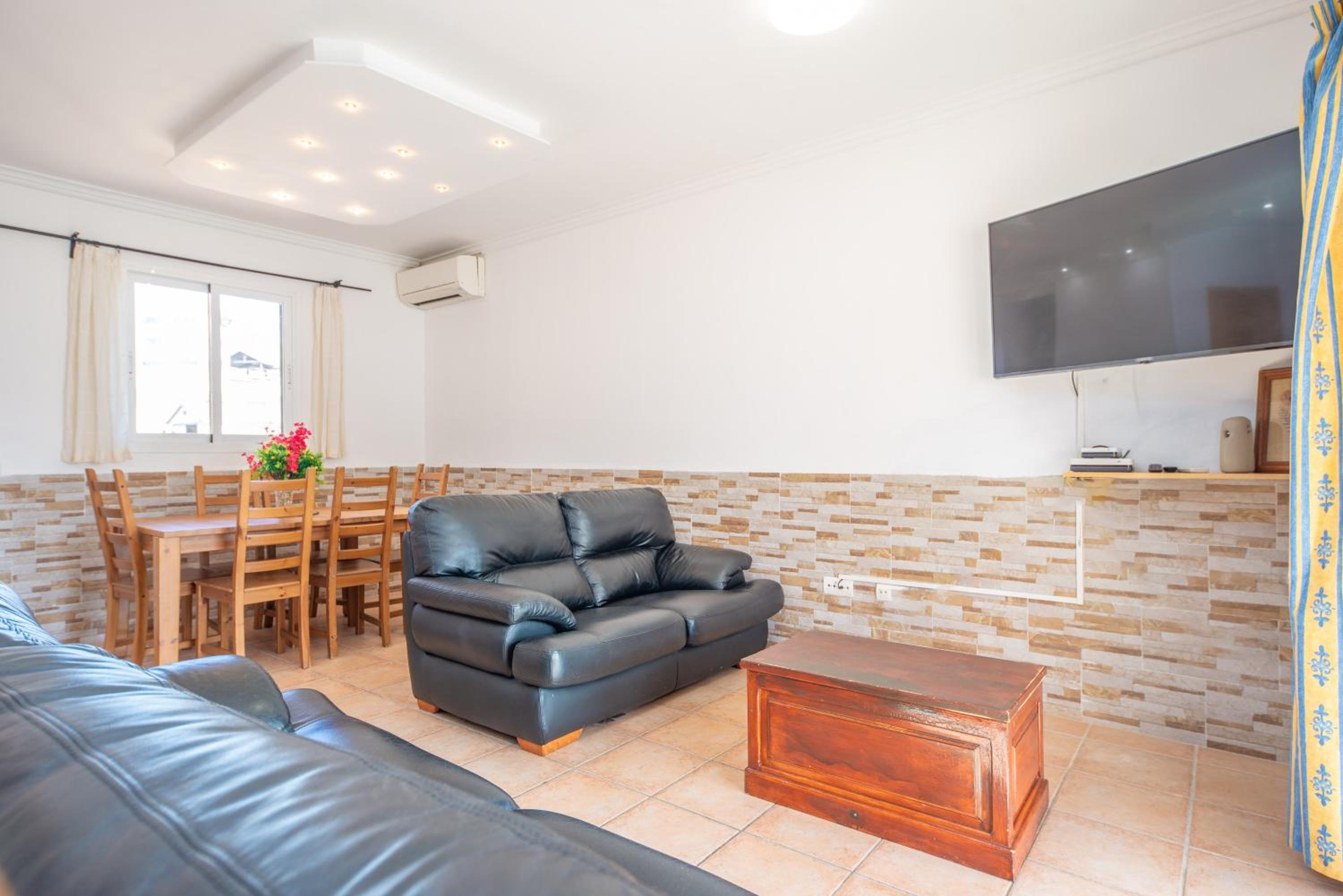 Villa de Tres Habitaciones