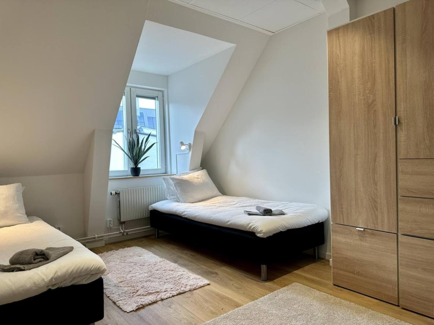 Small Double or Twin Room photo 3