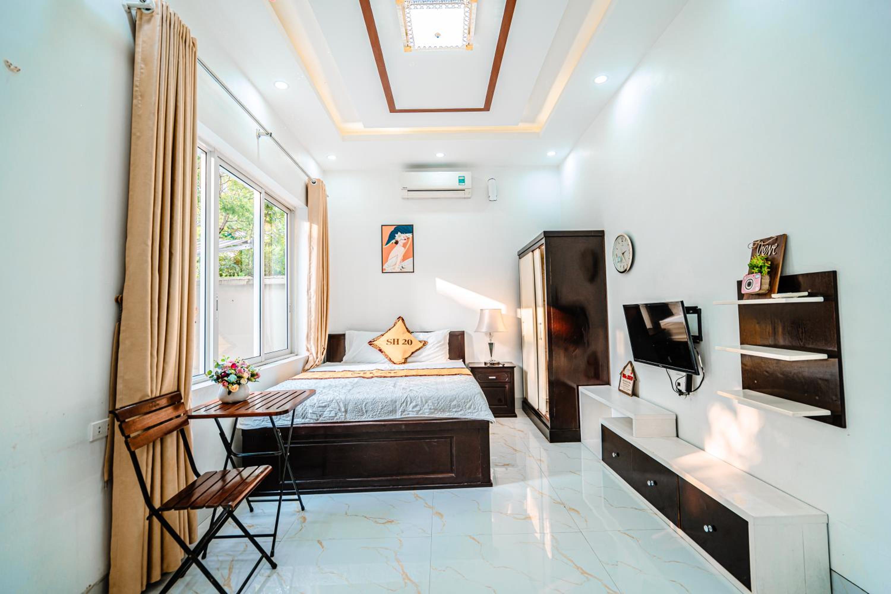 Villa photo 2