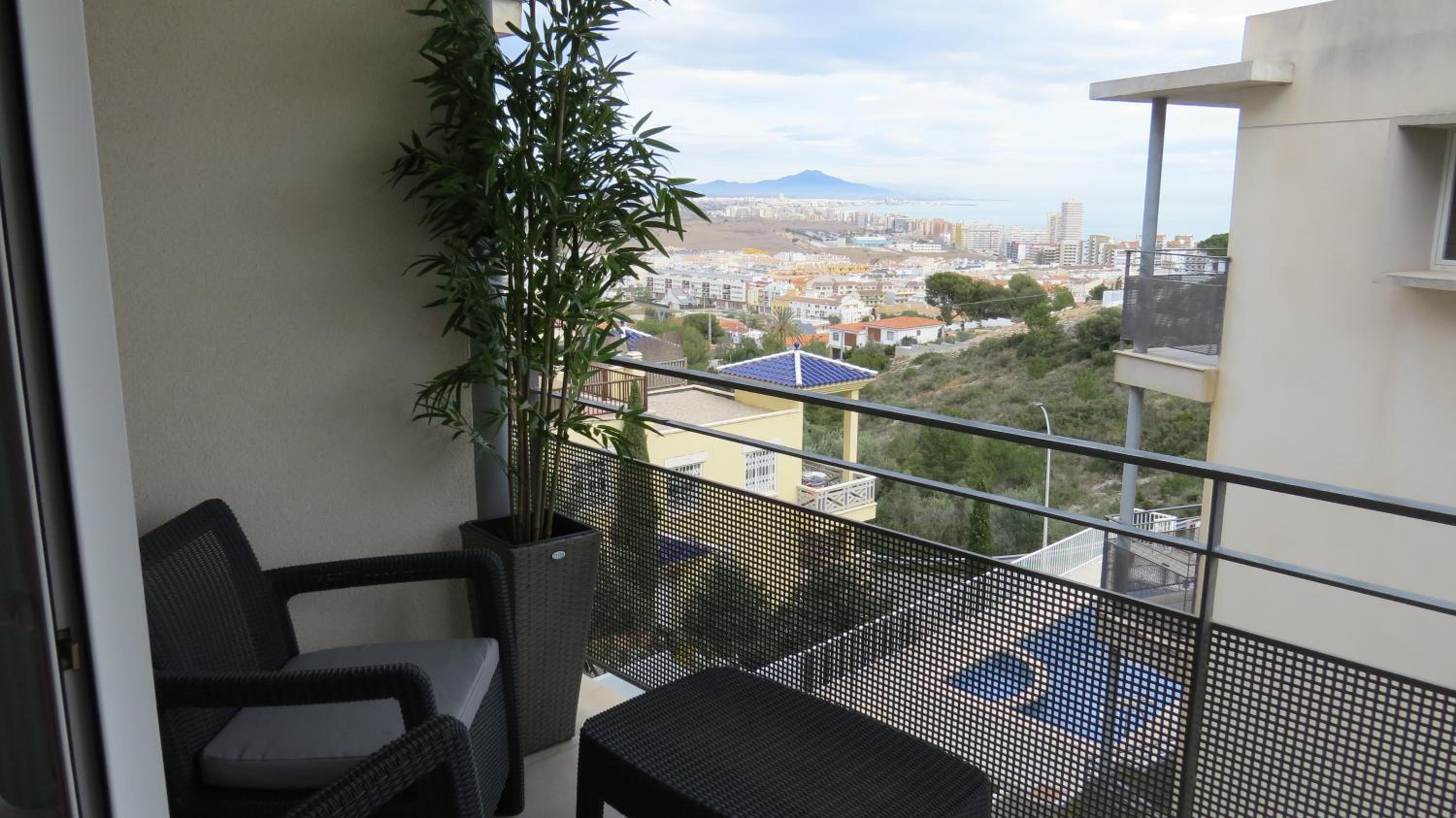 Three-Bedroom Apartment photo 2