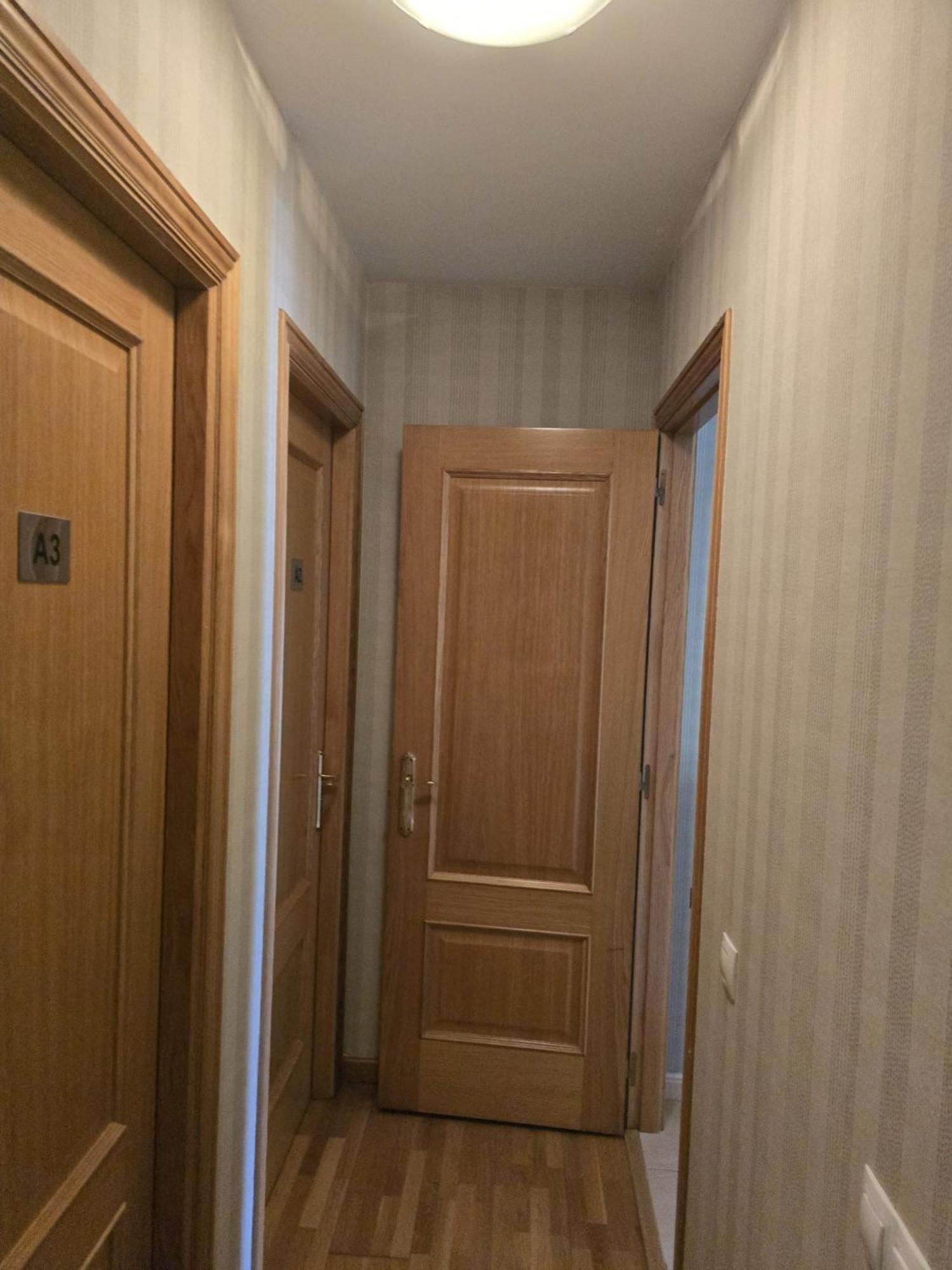 Double Room with Private Bathroom - Photo 3