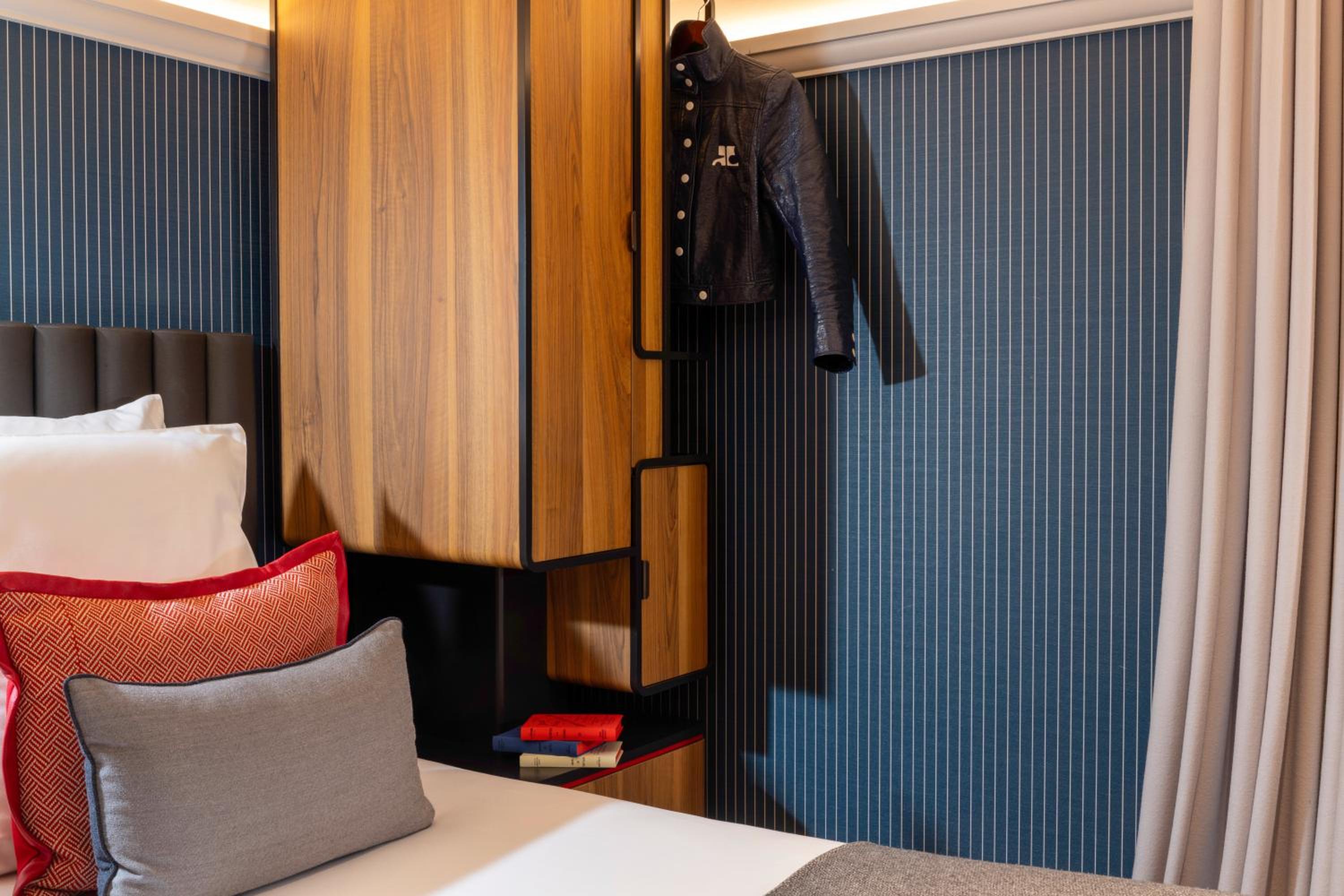 Cozy Double Room - Photo 9