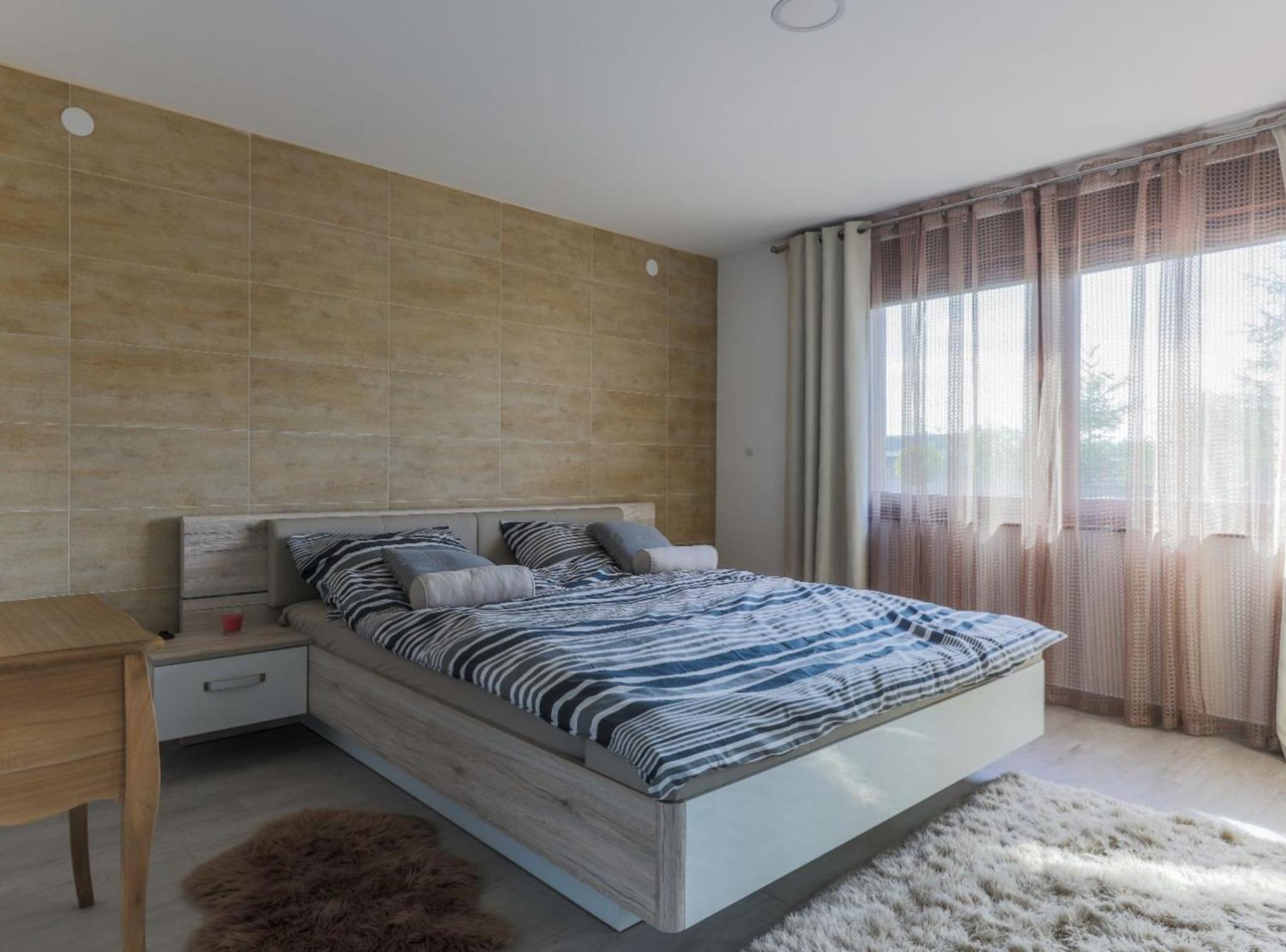 Five Bedroom Holiday Home photo 3