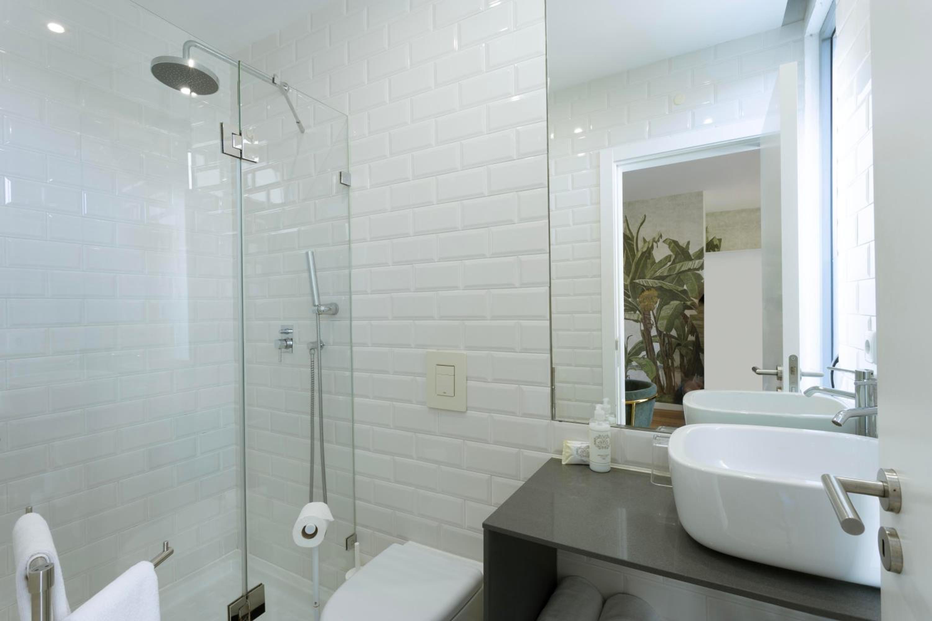 Superior Double Room with Balcony and Kitchenette - Photo 2