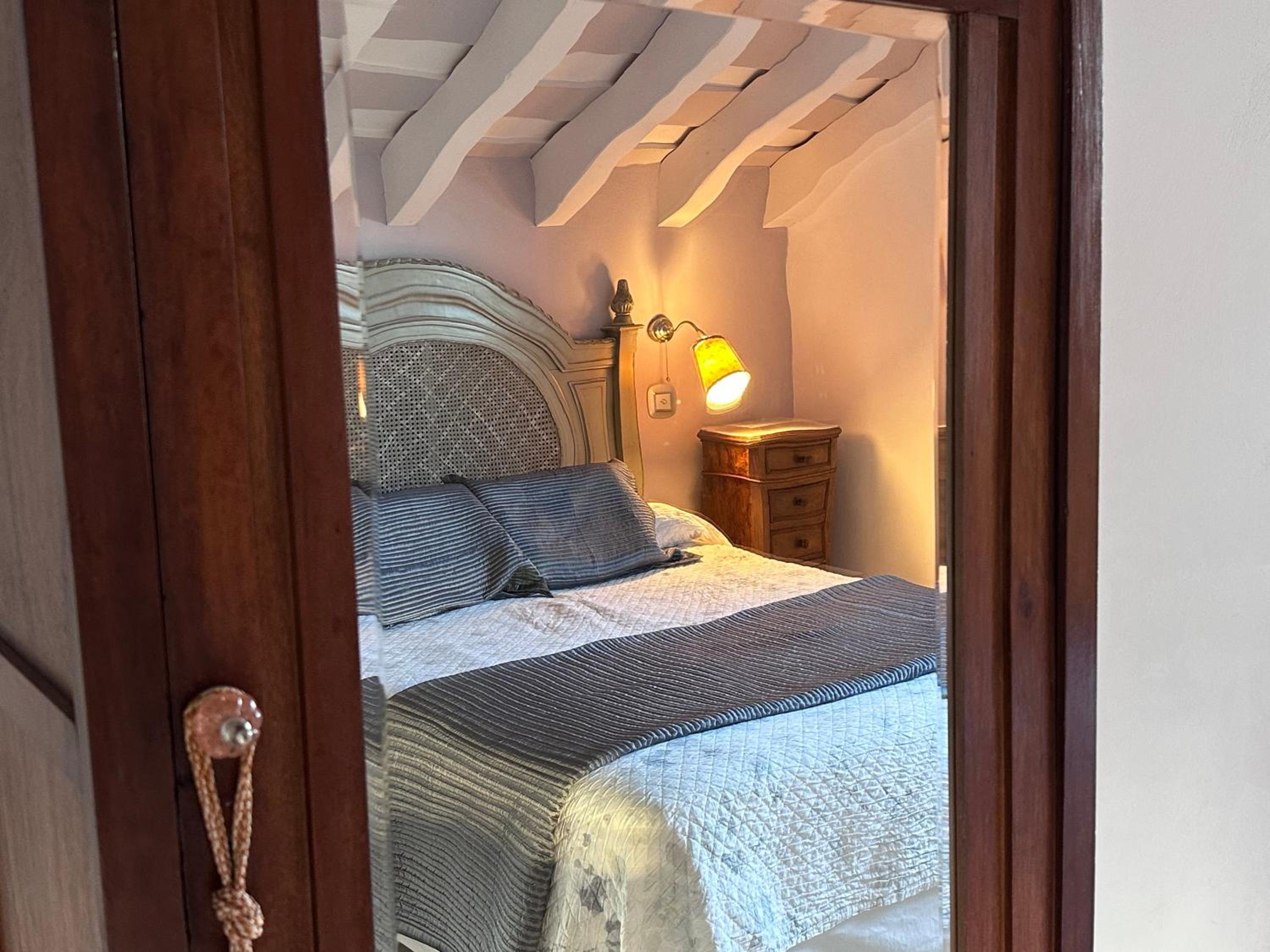 Double Room - Photo 12