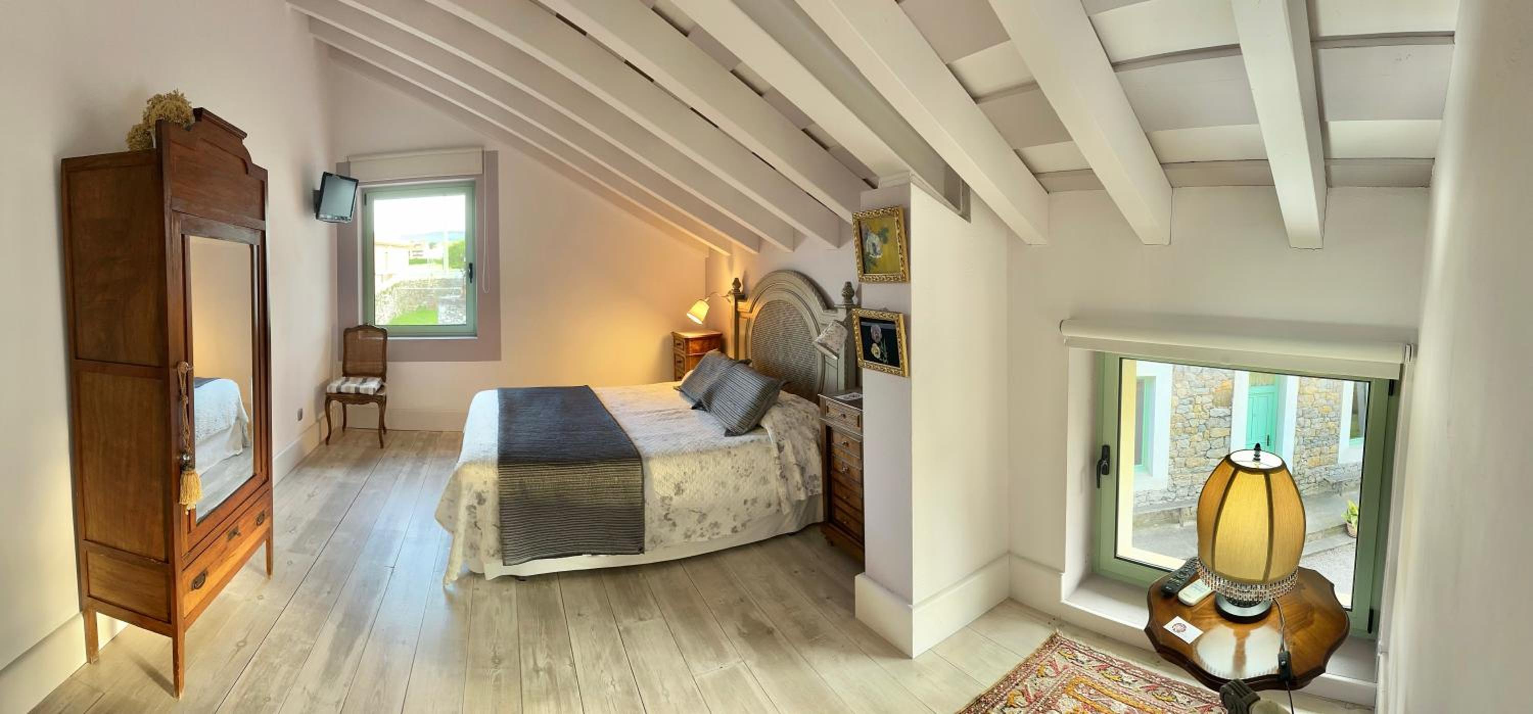Double Room - Photo 2