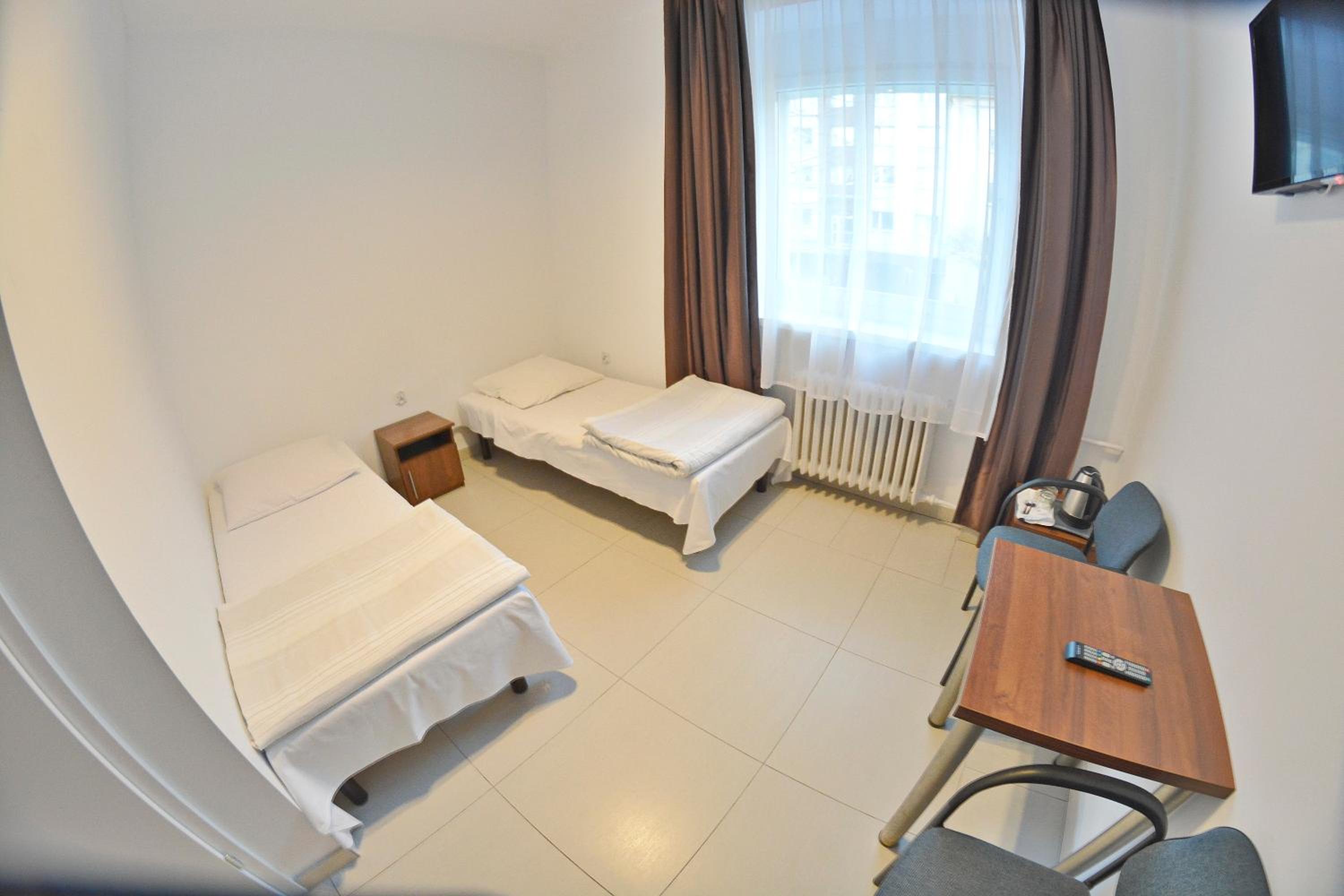 Double Room with Private Bathroom - Photo 1