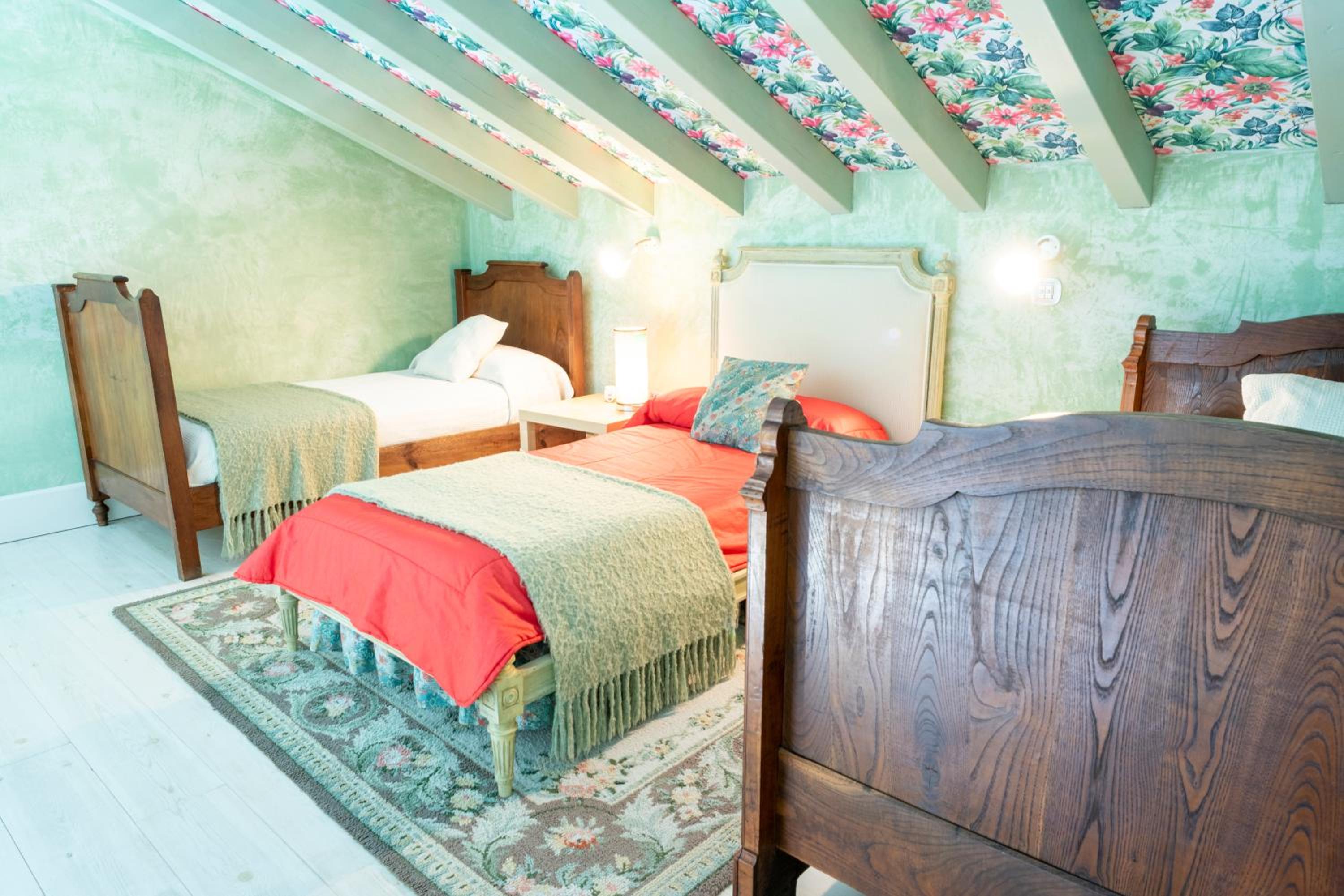 Duplex Suite - Photo 10