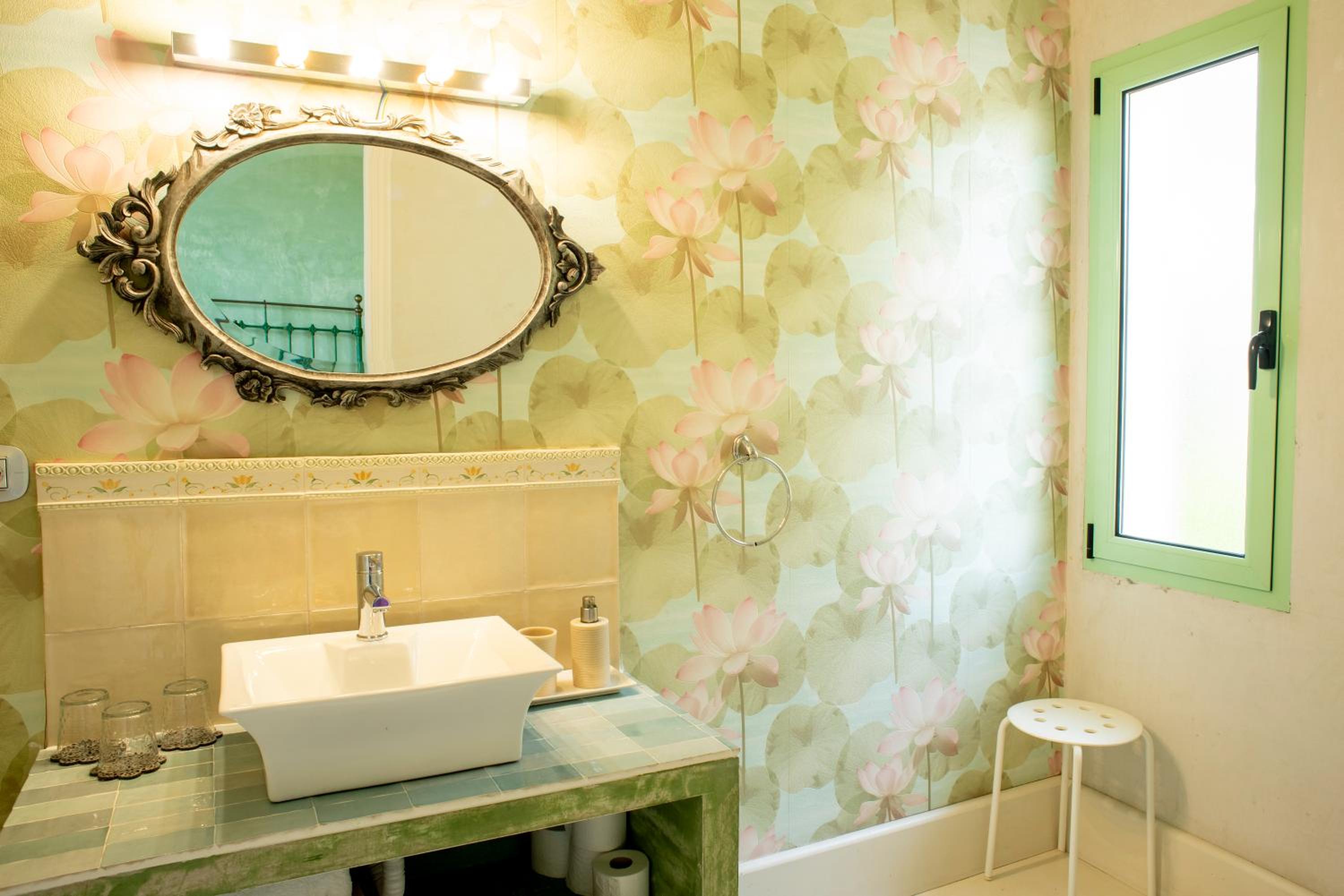 Duplex Suite - Photo 9