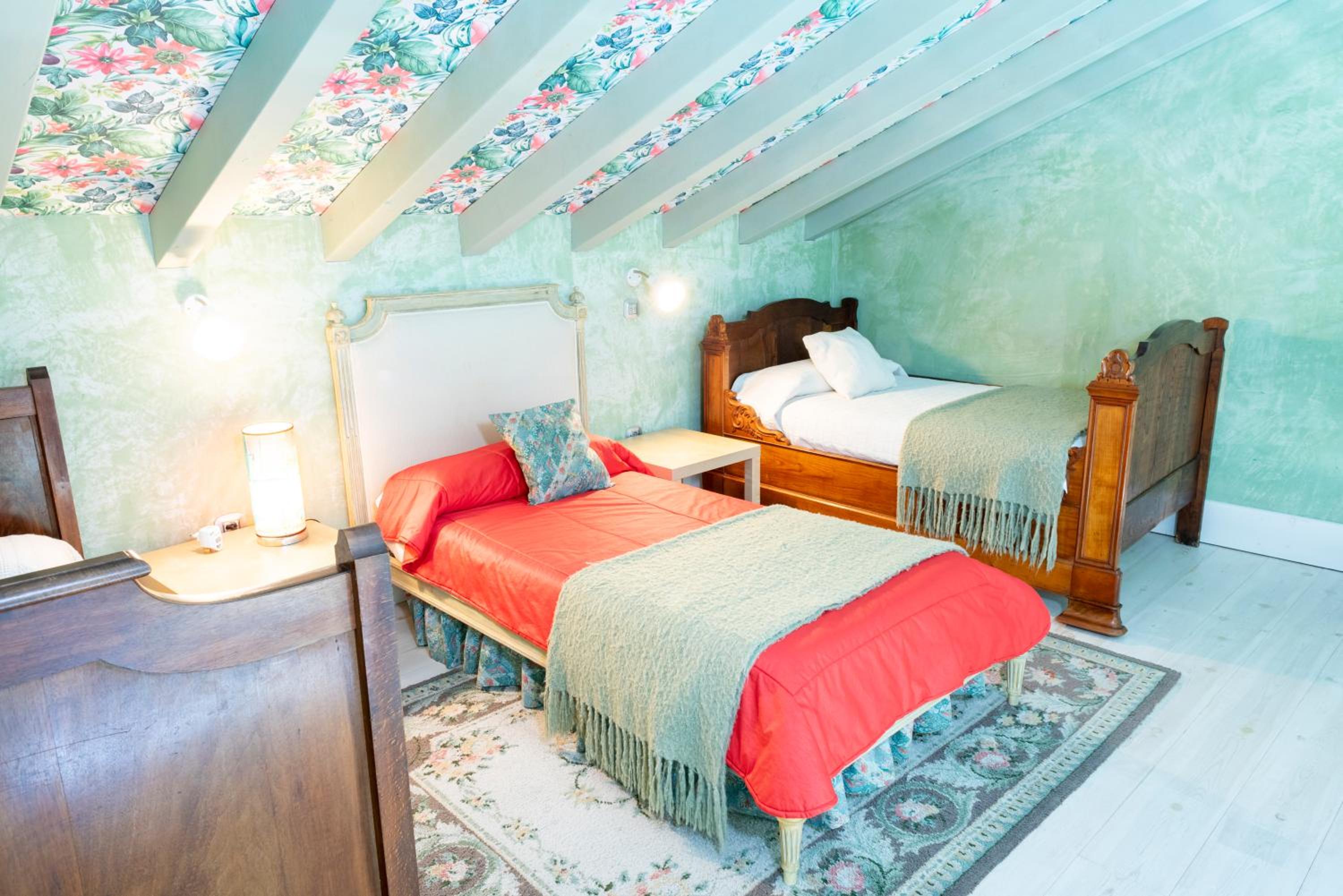 Duplex Suite - Photo 11