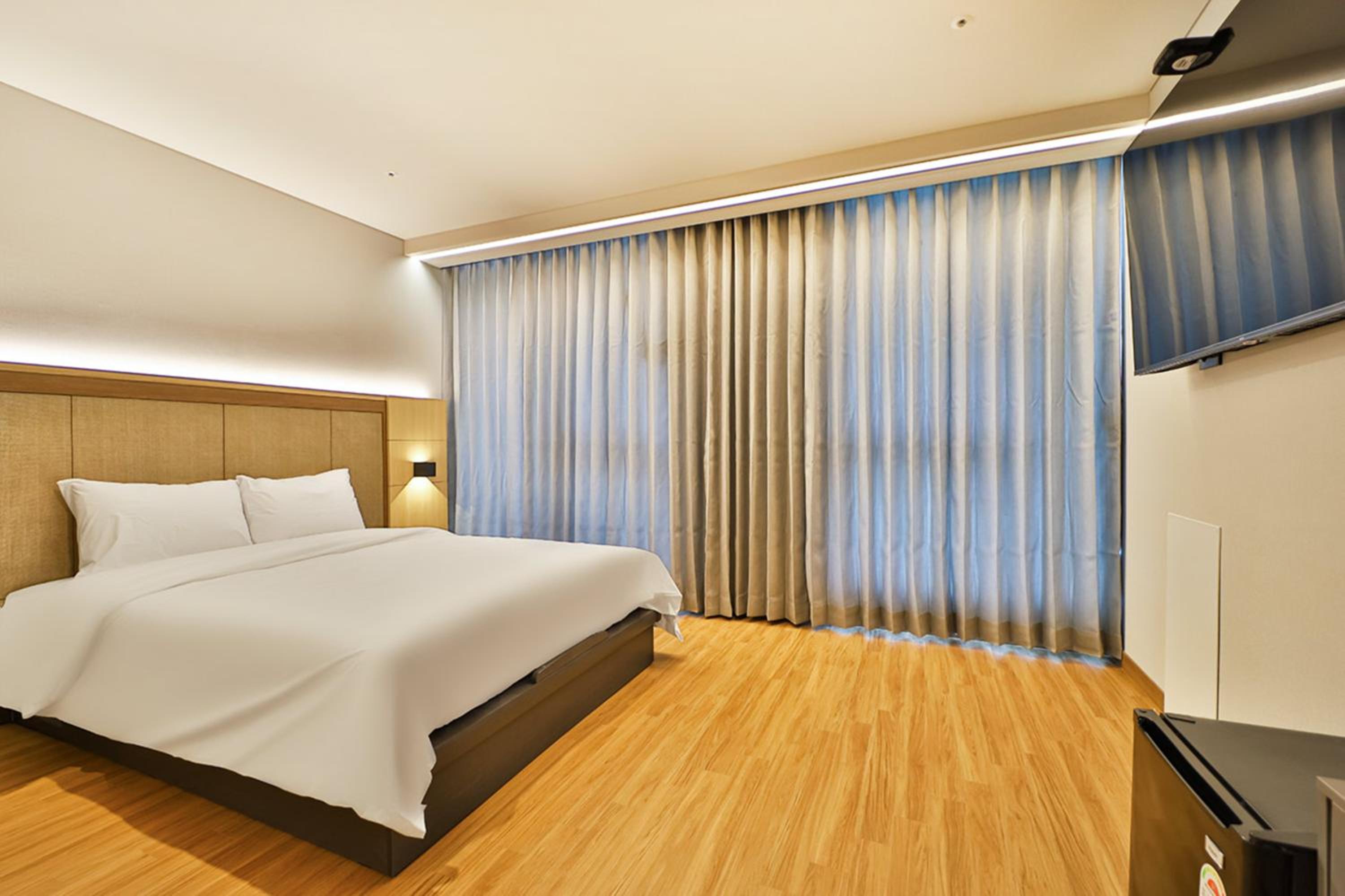 Deluxe Double Room - Photo 5