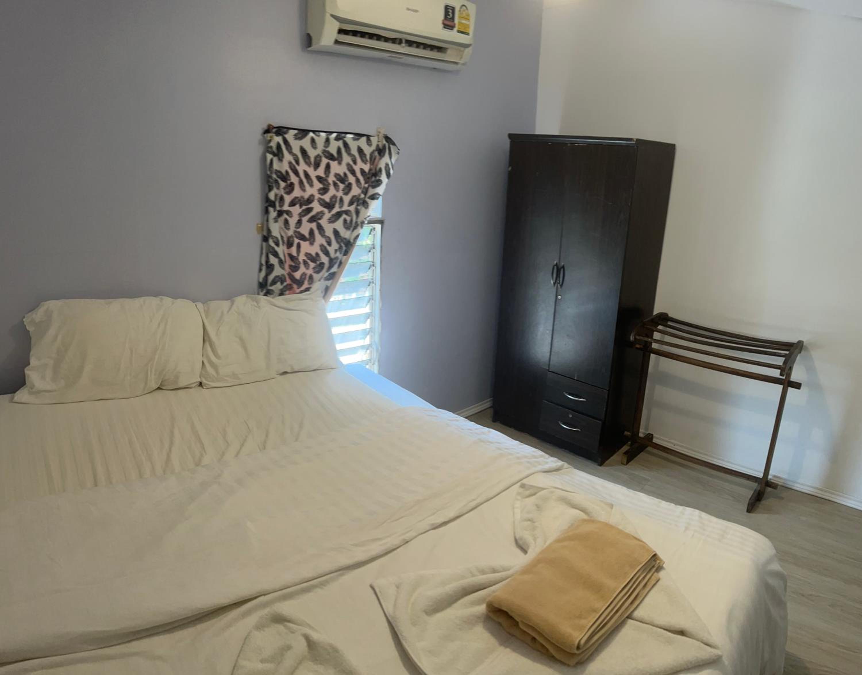 Budget Double Room photo 2