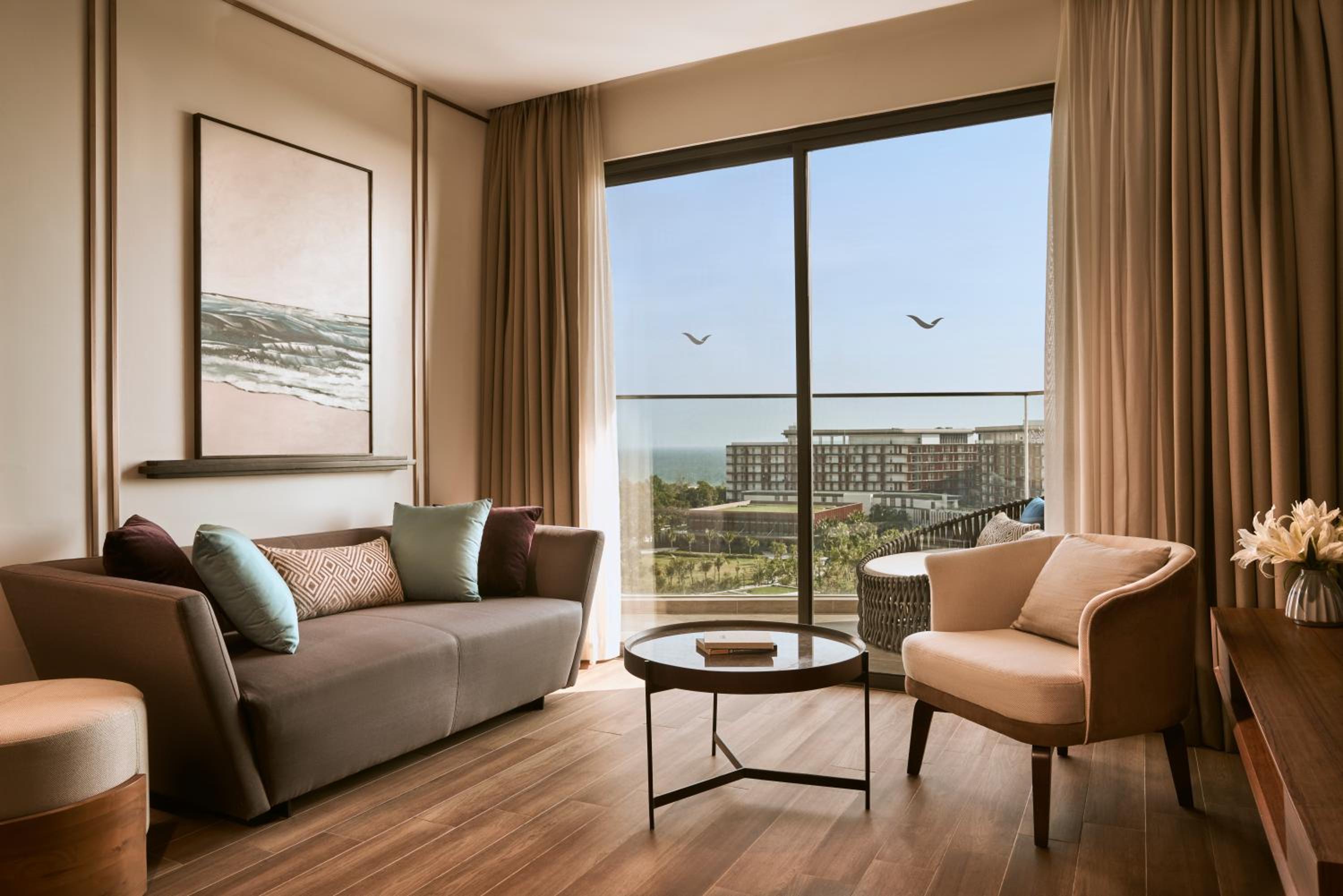 Two-Bedroom Apartment with Sea View - Photo 5