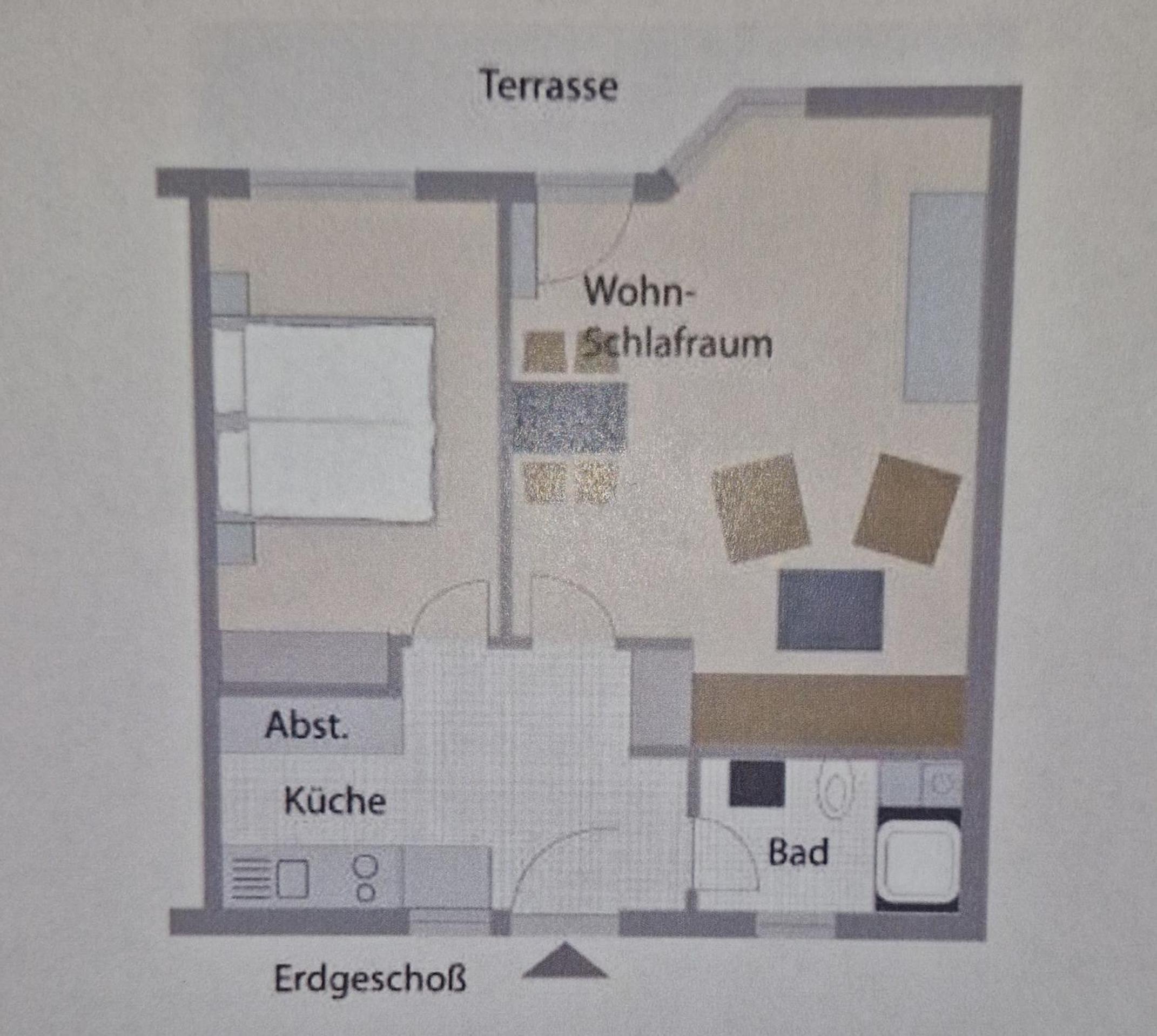 Large One-Bedroom Apartment - Photo 8
