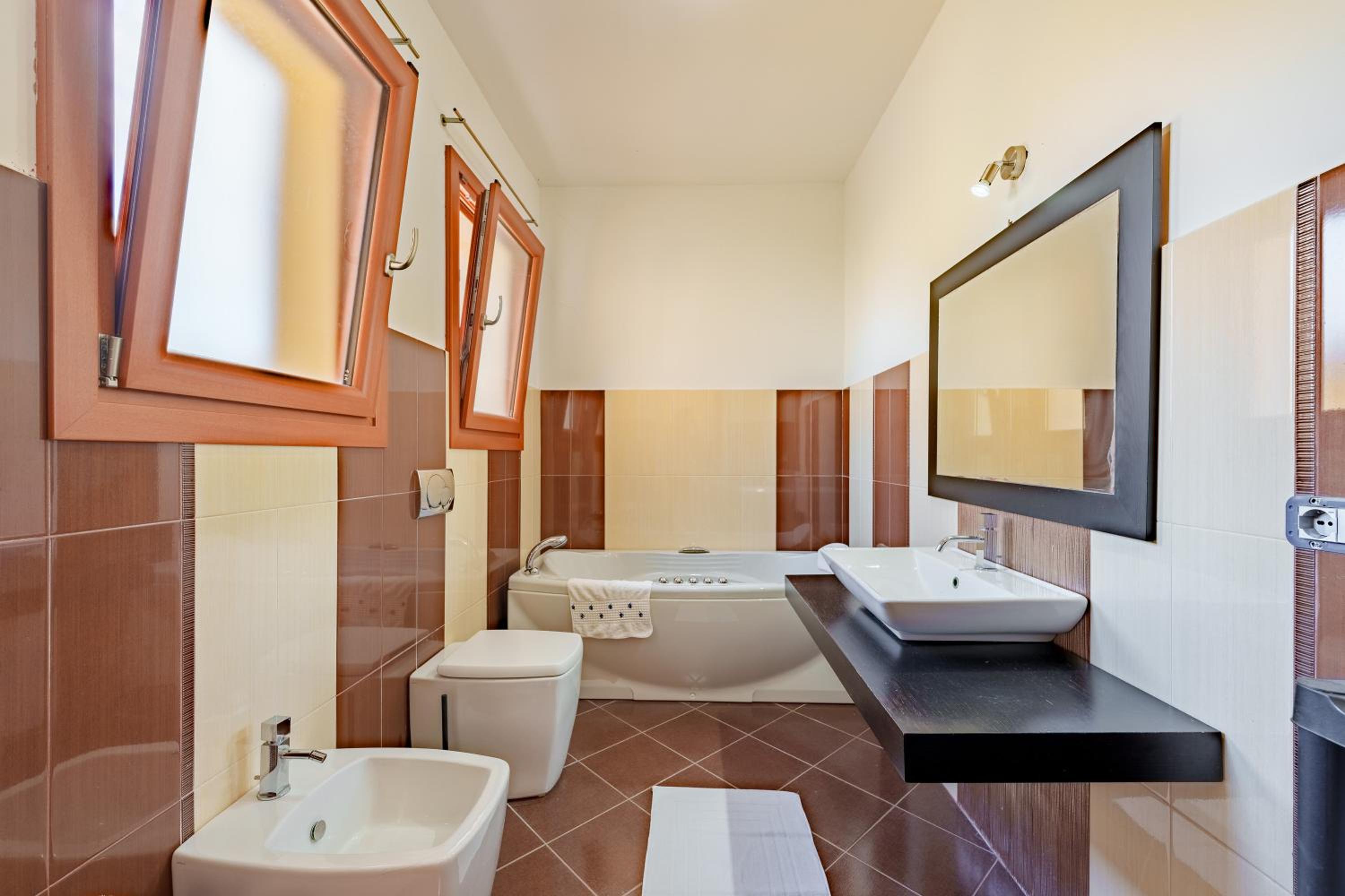 Three-Bedroom House photo 2