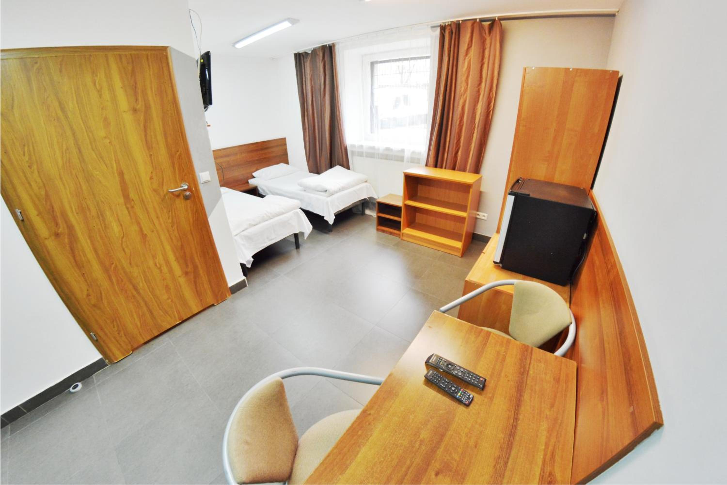 Double Room with Private Bathroom - Photo 7